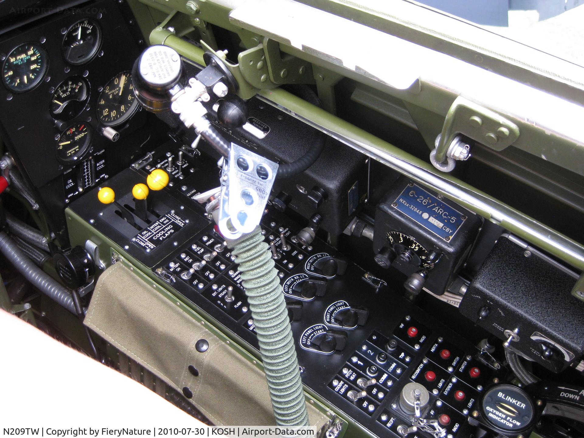 N209TW, Goodyear FG-1D Corsair C/N 3750, Right view