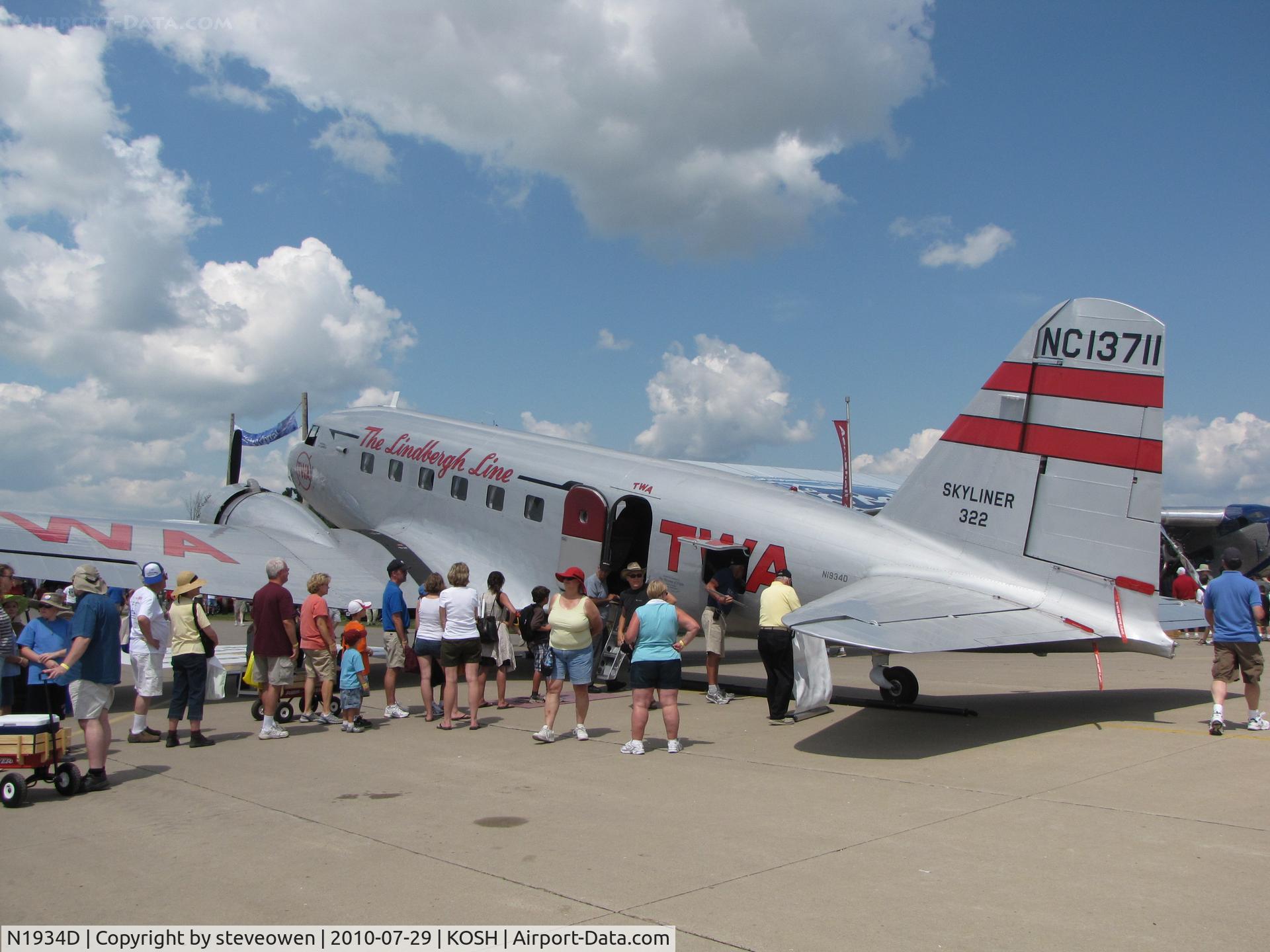 N1934D, 1935 Douglas DC-2-118B C/N 1368, DC-2 at Oshkosh 2010