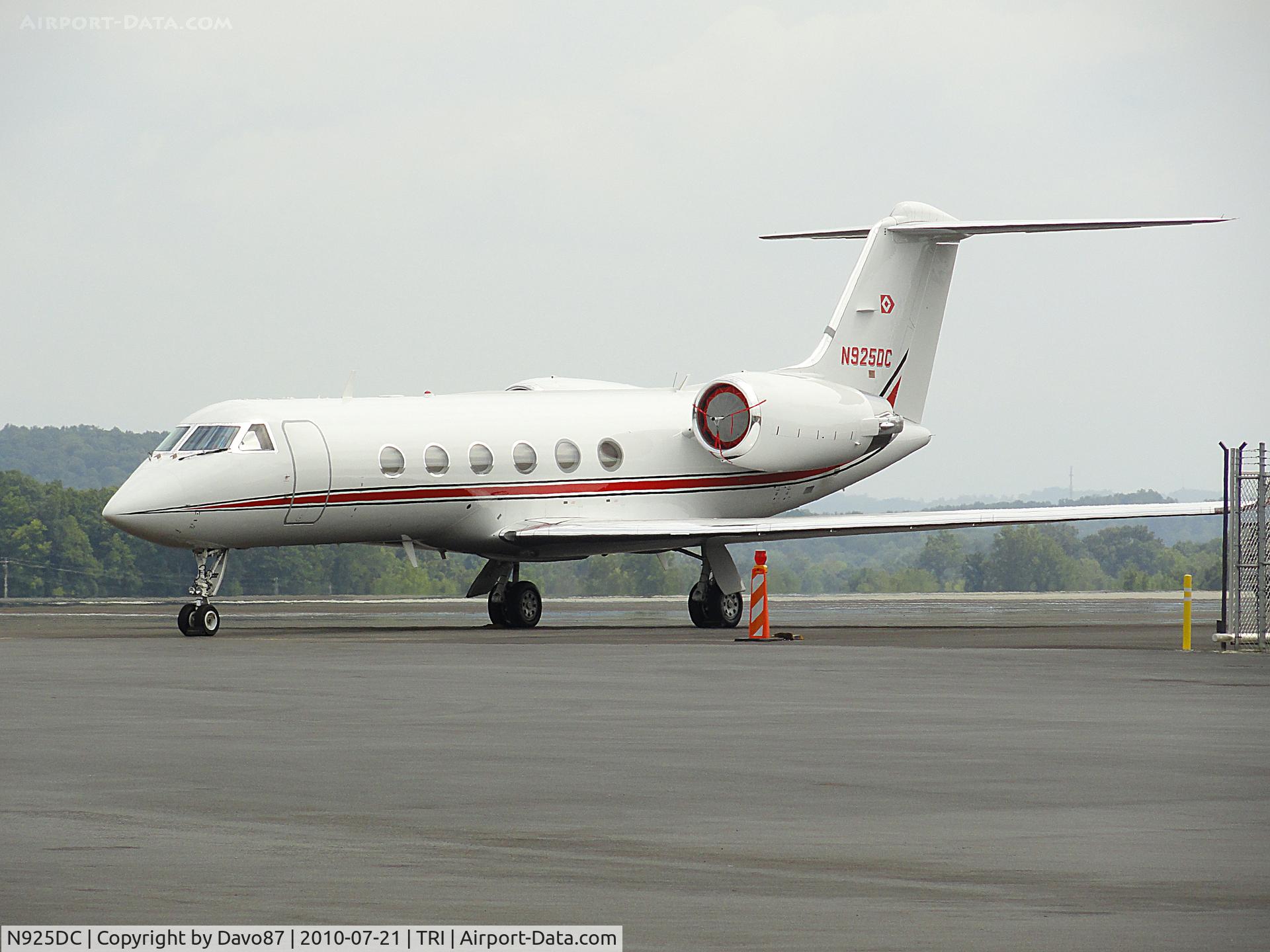 N925DC, 1995 Gulfstream Aerospace G-IV C/N 1279, Saw this plane parked at Tri-Cities Airport on July 21, 2010.