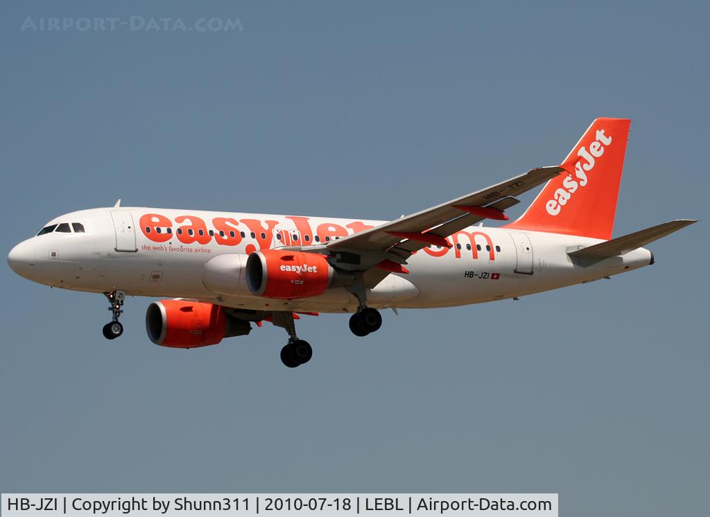 HB-JZI, 2004 Airbus A319-111 C/N 2245, Landing rwy 25R