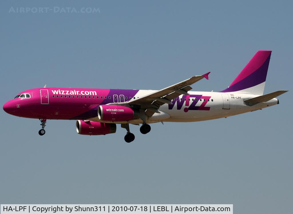 HA-LPF, 2002 Airbus A320-233 C/N 1834, Landing rwy 25R