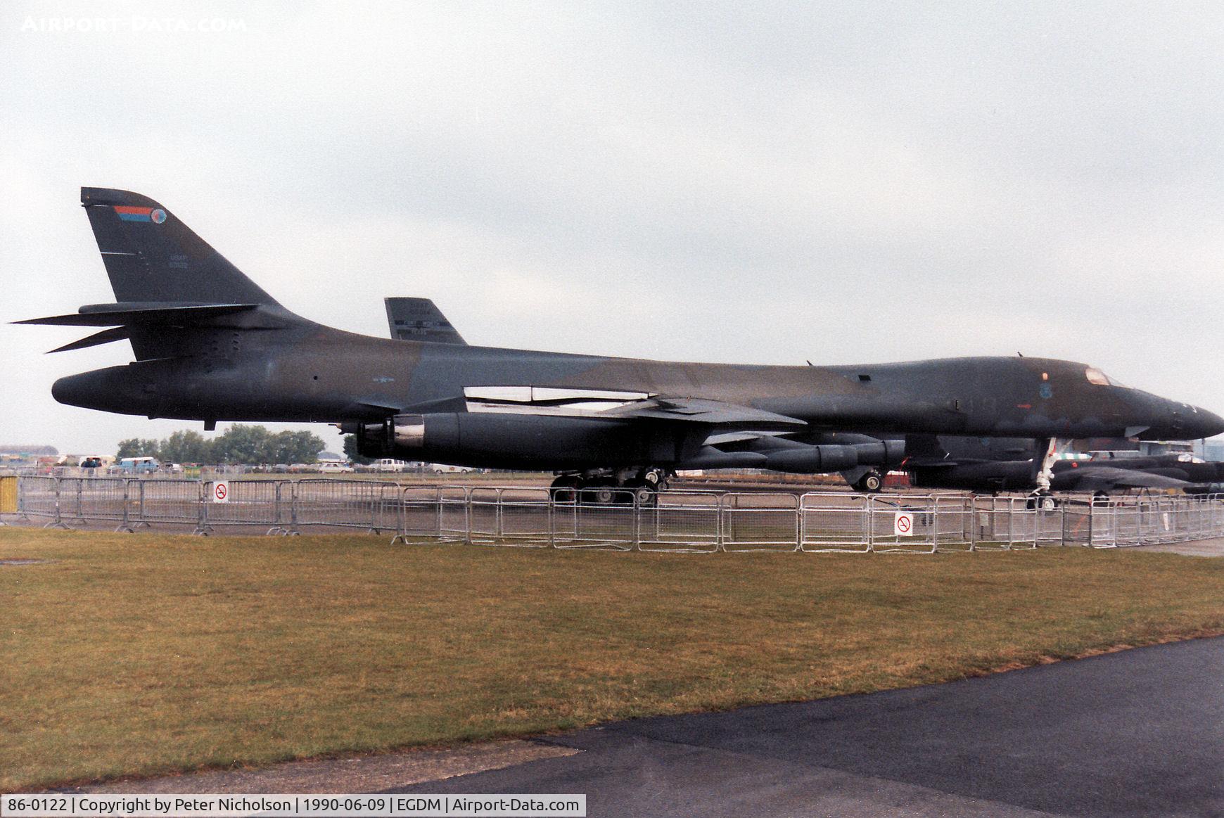 86-0122, 1986 Rockwell B-1B Lancer C/N 82, B-1B Lancer named Excalibur of 46th Bomb Squadron/319th Bomb Wing at Grand Forks AFB on display at the 1990 Boscombe Down Battle of Britain 50th Anniversary Airshow.