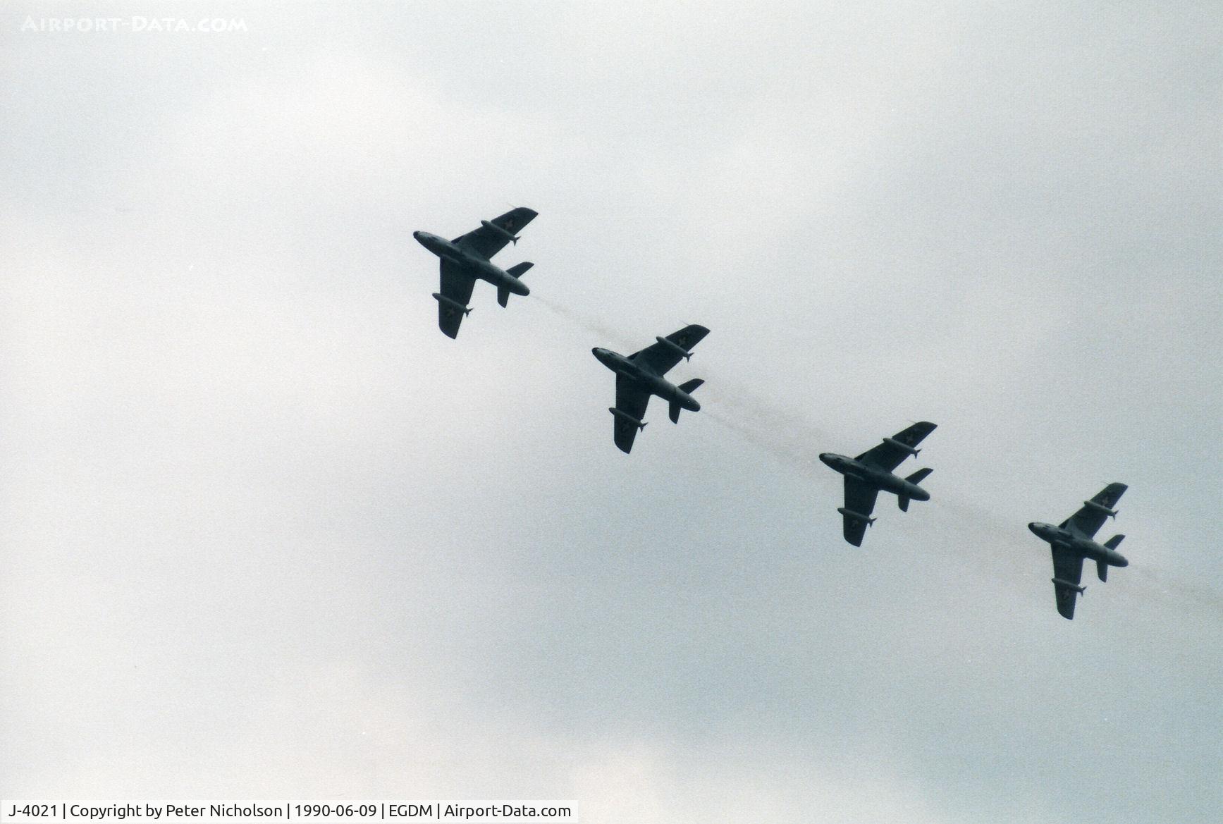 J-4021, 1959 Hawker Hunter F.58 C/N 41H-691770, Hunter F.58 J-4021 leading the Patrouille Suisse display team into the landing break at the 1990 Boscombe Down Battle of Britain 50th Anniversary Airshow.