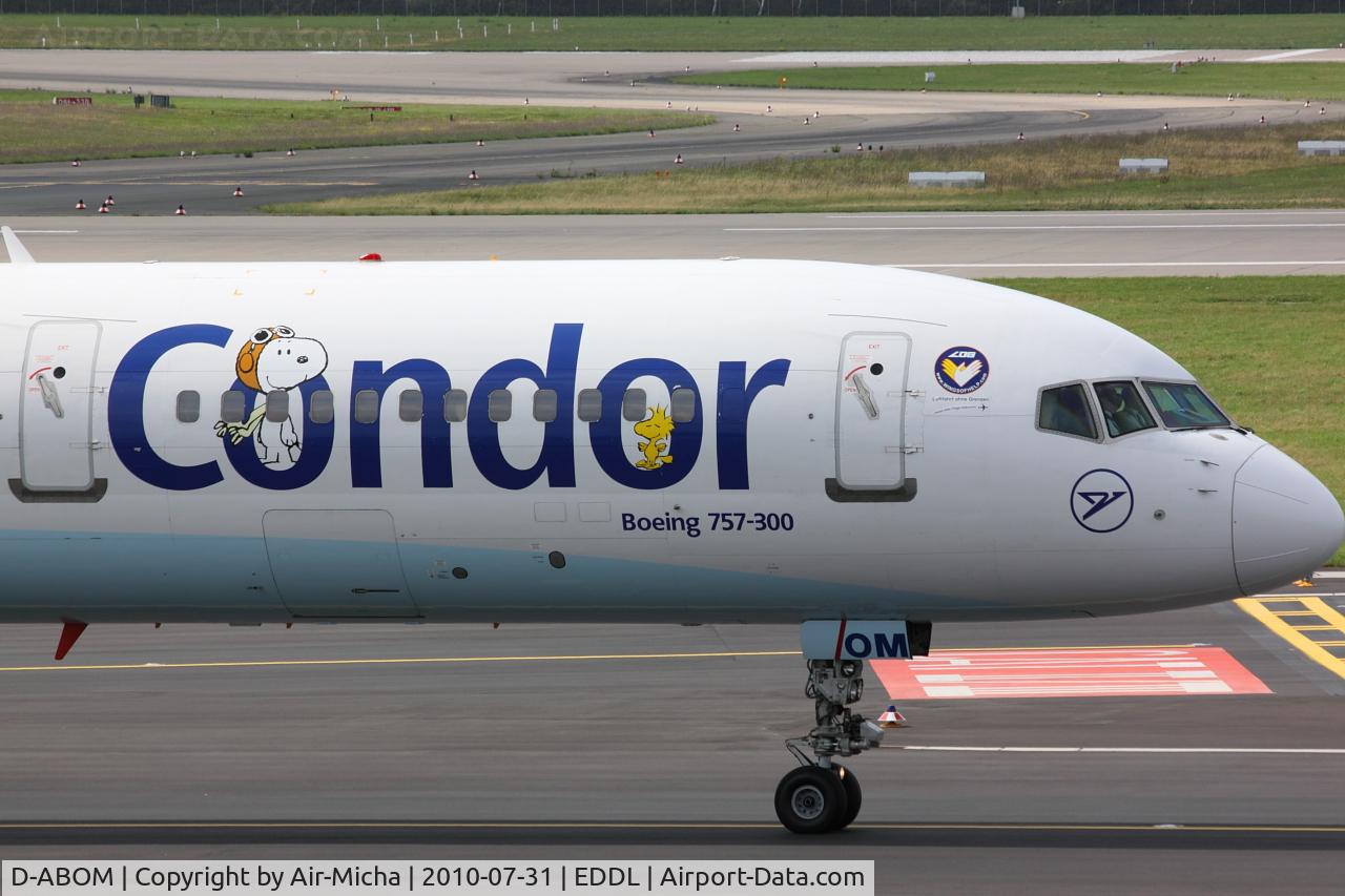 D-ABOM, 2000 Boeing 757-330 C/N 29022, Condor, Boeing 757-330, CN: 29022/926, Peanuts Snoopy + Woodstock 
