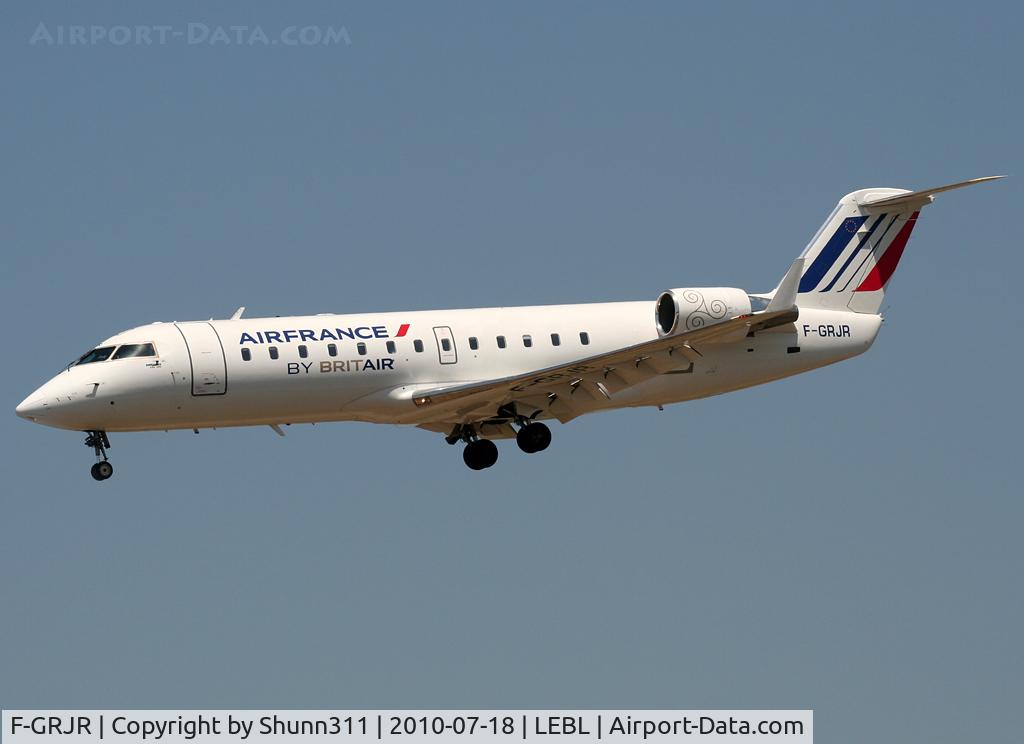F-GRJR, 2000 Canadair CRJ-100ER (CL-600-2B19) C/N 7375, Landing rwy 25R