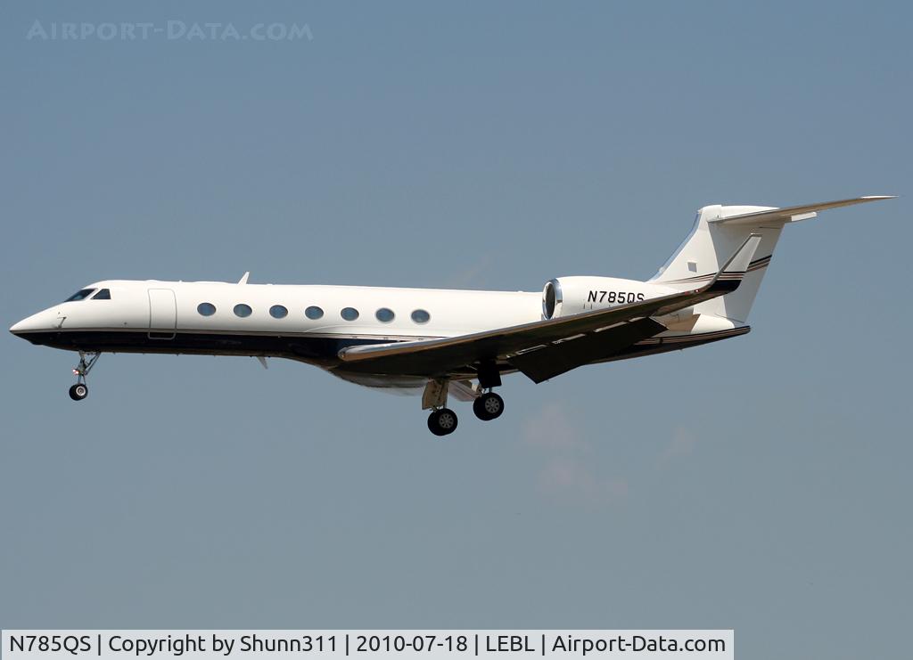 N785QS, 2007 Gulfstream Aerospace GV-SP (G550) C/N 5157, Landing rwy 25R