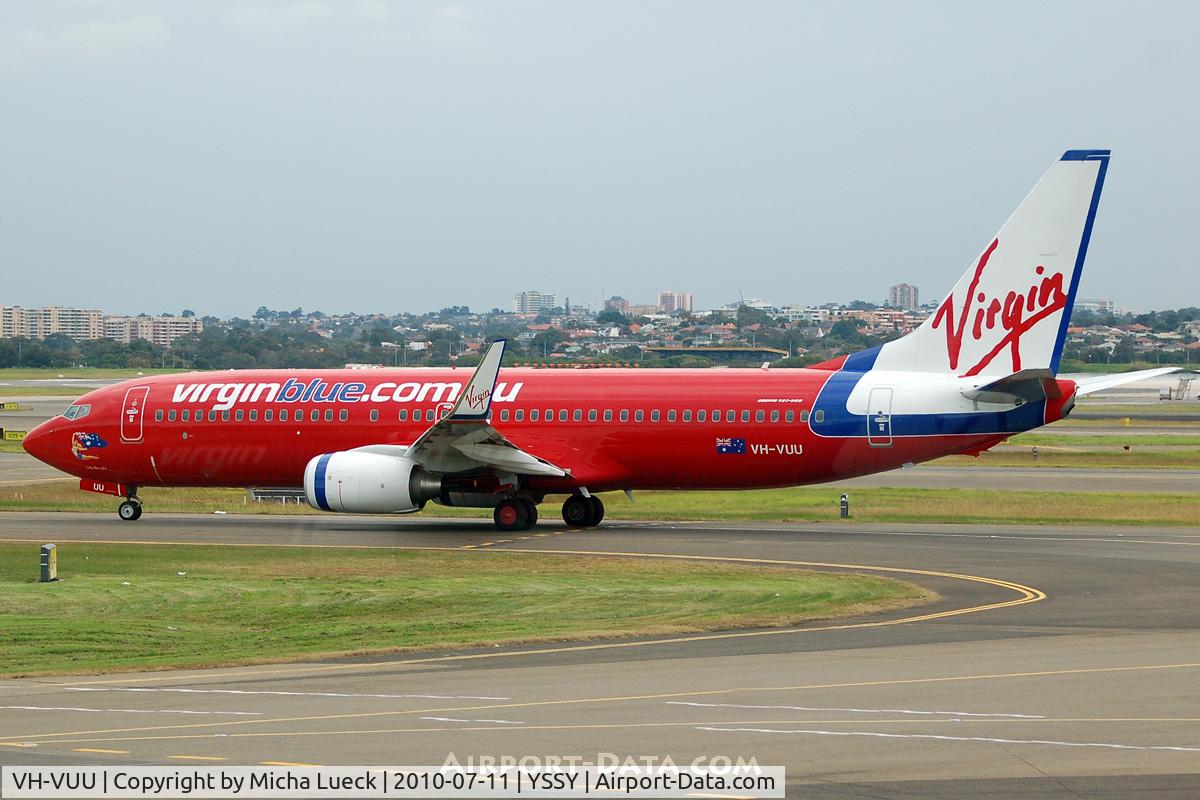VH-VUU, 2010 Boeing 737-8FE C/N 36609, At Sydney
