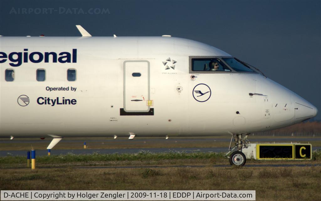 D-ACHE, 2000 Canadair CRJ-200LR (CL-600-2B19) C/N 7407, Close shot with Co.