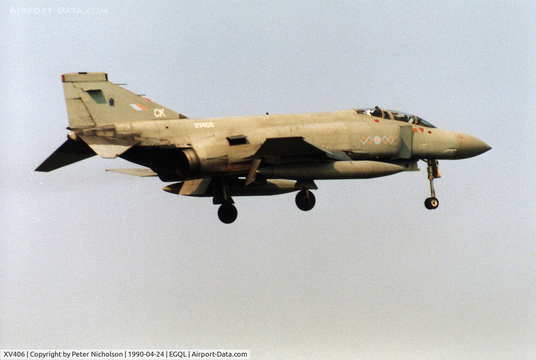 XV406, 1968 McDonnell Douglas Phantom FGR2 C/N 2928-0038, Phantom FGR.2 of 228 Operational Conversion Unit landing at RAF Leuchars in April 1990.