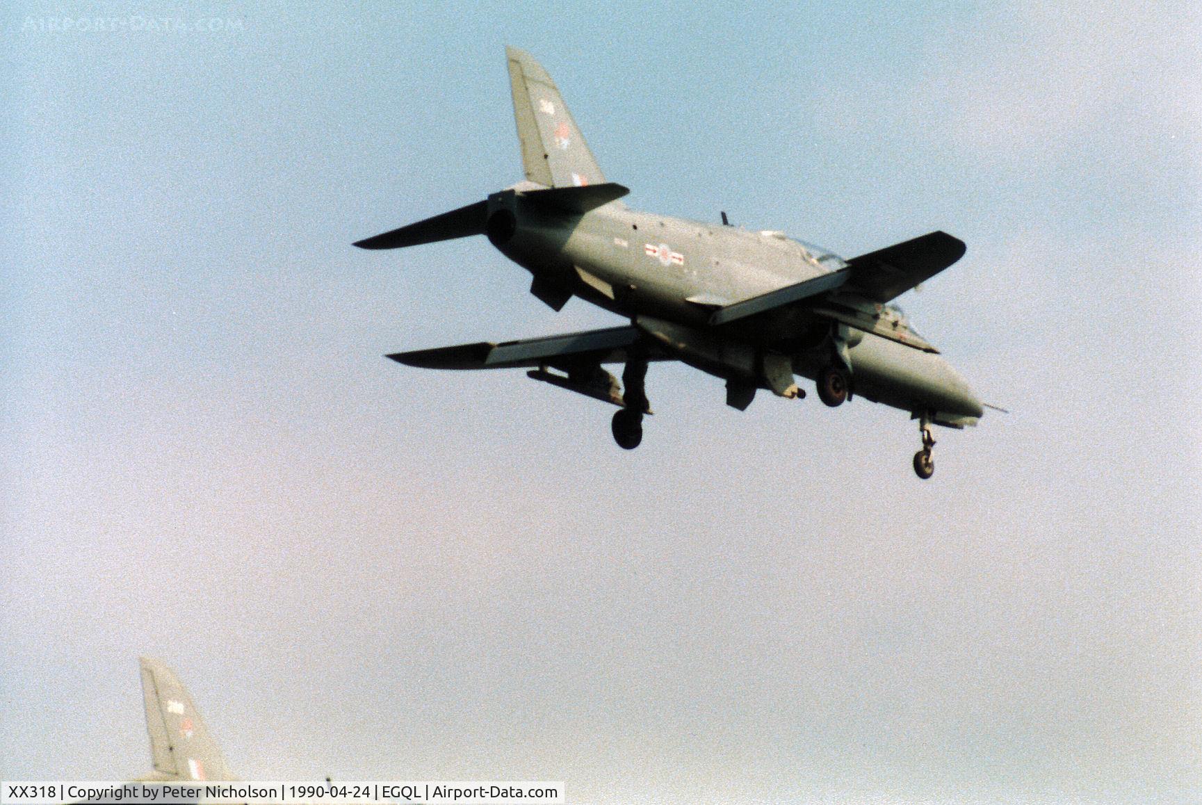 XX318, 1980 Hawker Siddeley Hawk T.1A C/N 160/312143, Hawk T.1A of 79 Squadron at RAF Brawdy on final approach to RAF Leuchars in April 1990.
