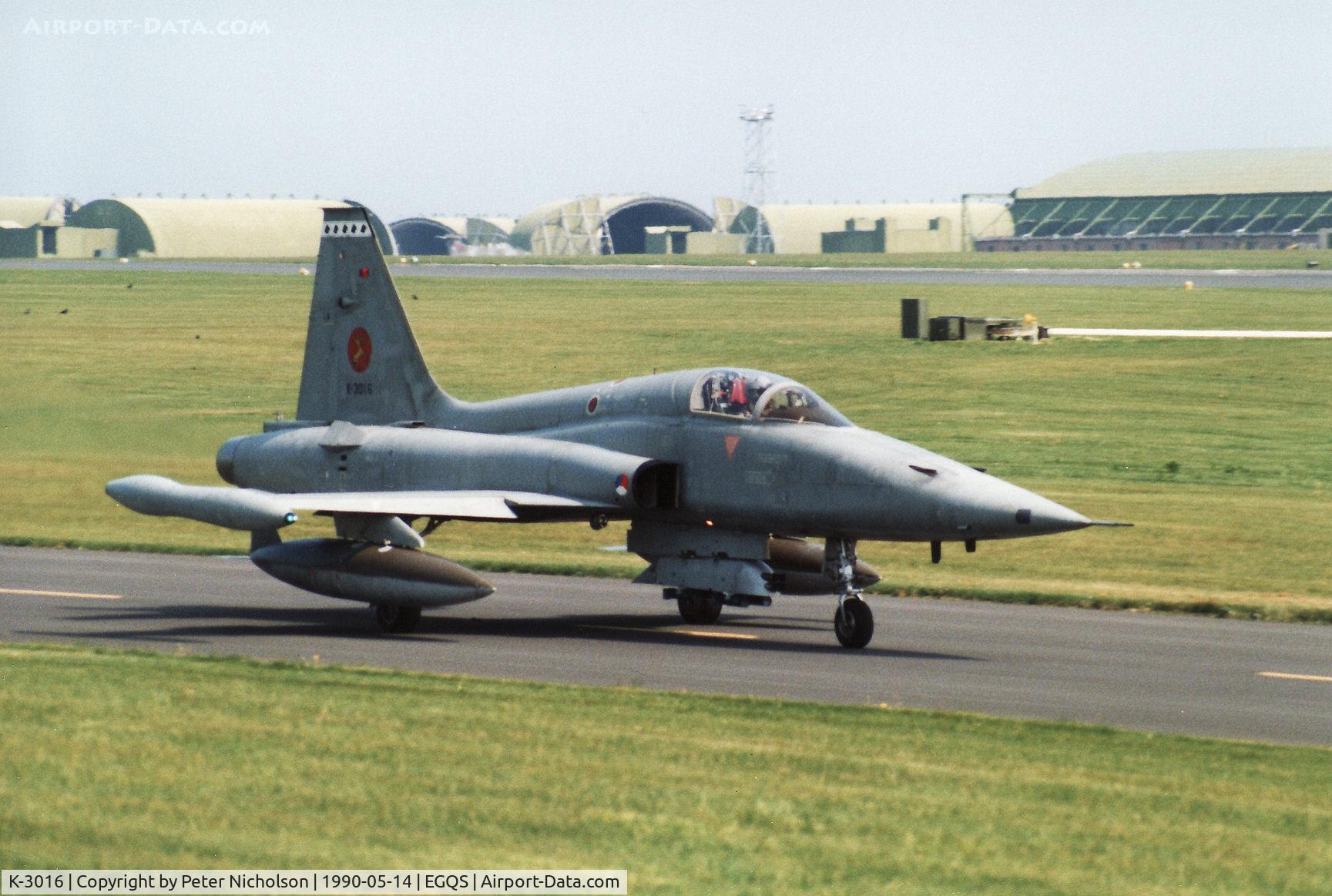 K-3016, 1970 Canadair NF-5A Freedom Fighter C/N 3016, NF-5A of 314 Squadron Royal Netherlands Air Force taxying to the active runway at RAF Lossiemouth in May 1990.