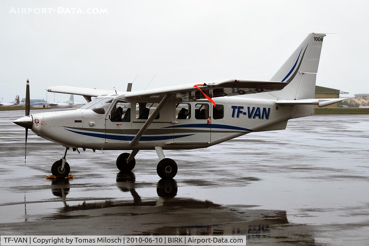 TF-VAN, 2006 Gippsland GA-8 Airvan C/N GA8-06-097, 