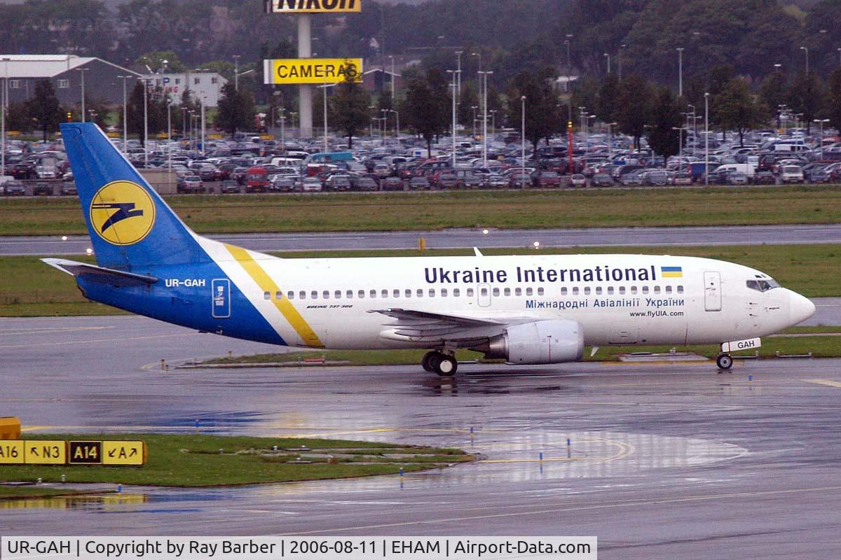 UR-GAH, 1999 Boeing 737-32Q C/N 29130, Boeing 737-32Q [29130] (Ukraine International Airlines) Schiphol~PH.