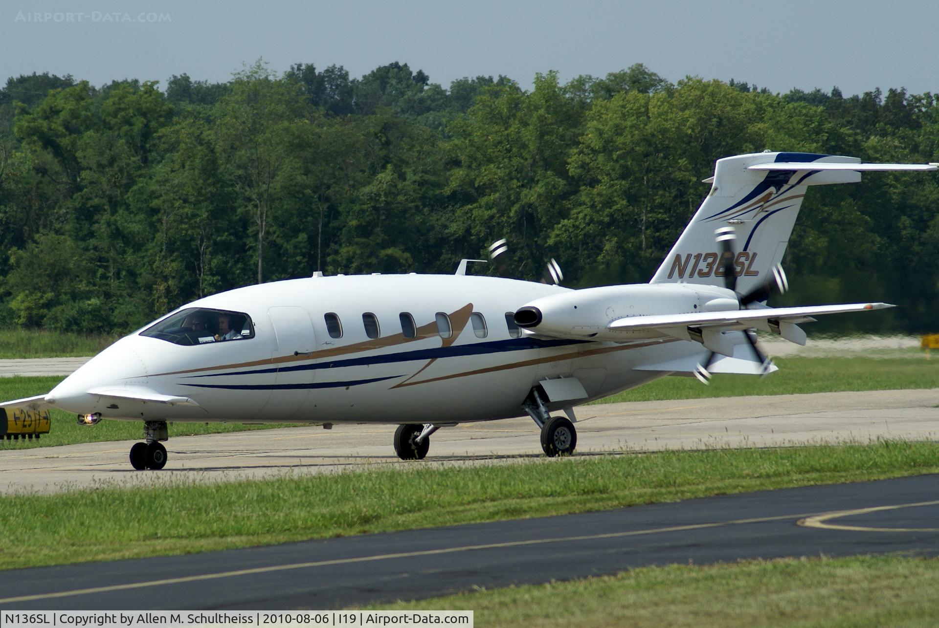 N136SL, 2005 Piaggio P-180 C/N 1101, 2005 Piaggio P180