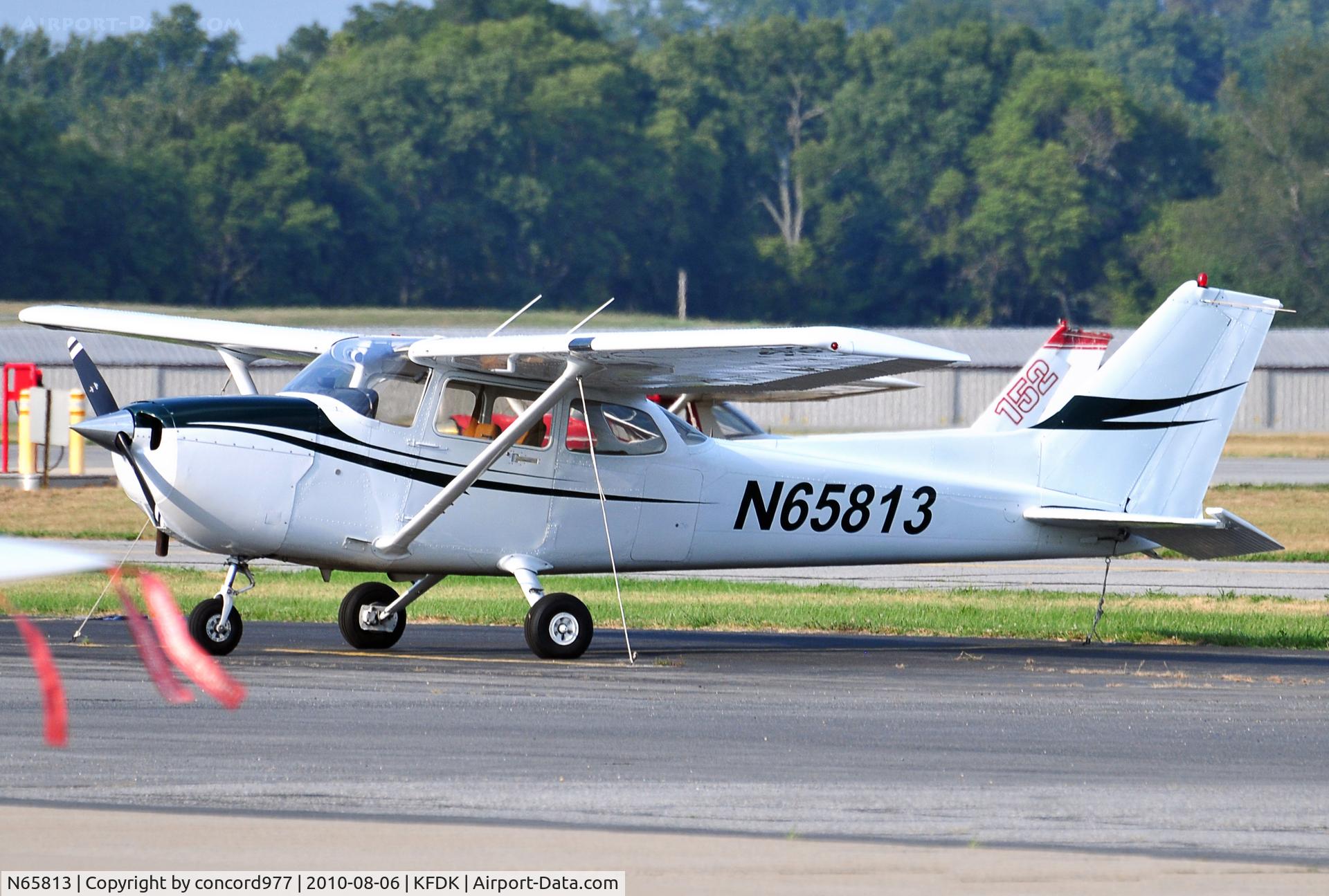 N65813, 1983 Cessna 172P C/N 17275896, Seen at KFDK on 8/6/2010
