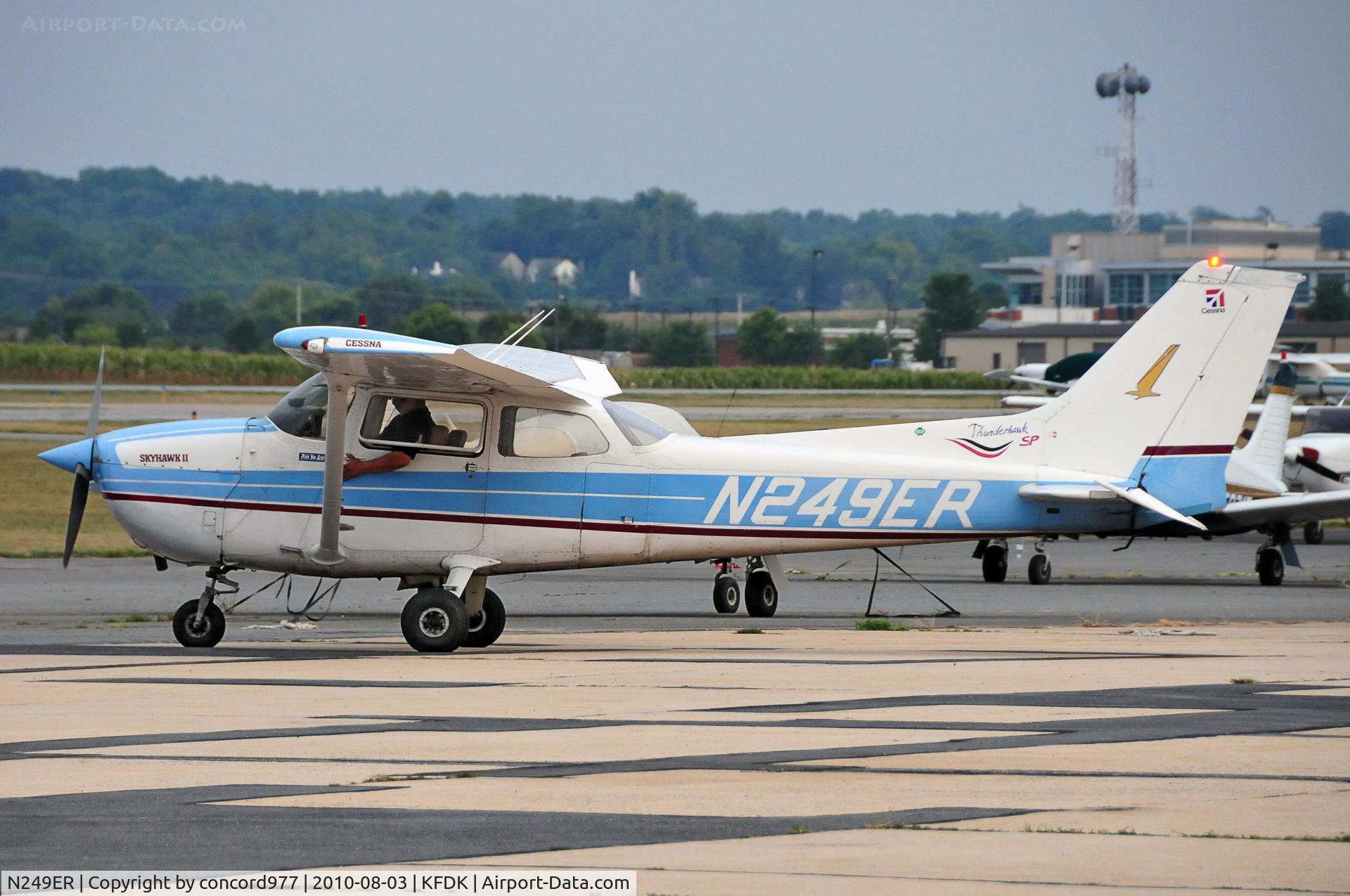 N249ER, 1977 Cessna 172N C/N 17269782, Seen at KFDK on 8/3/2010