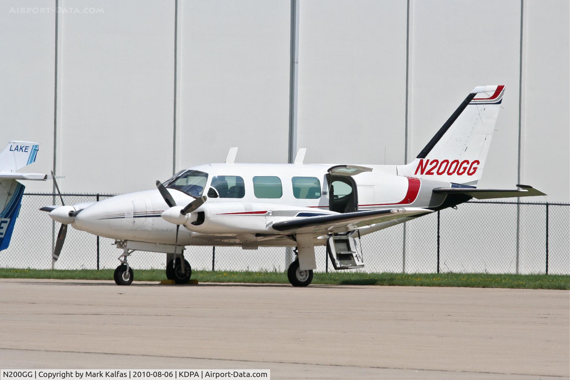 N200GG, 1975 Piper PA-31-325 Navajo C/R C/N 31-7512022, VIP AIR SERVICES Piper PA-31-325 Navajo, N200GG on the ramp KDPA.