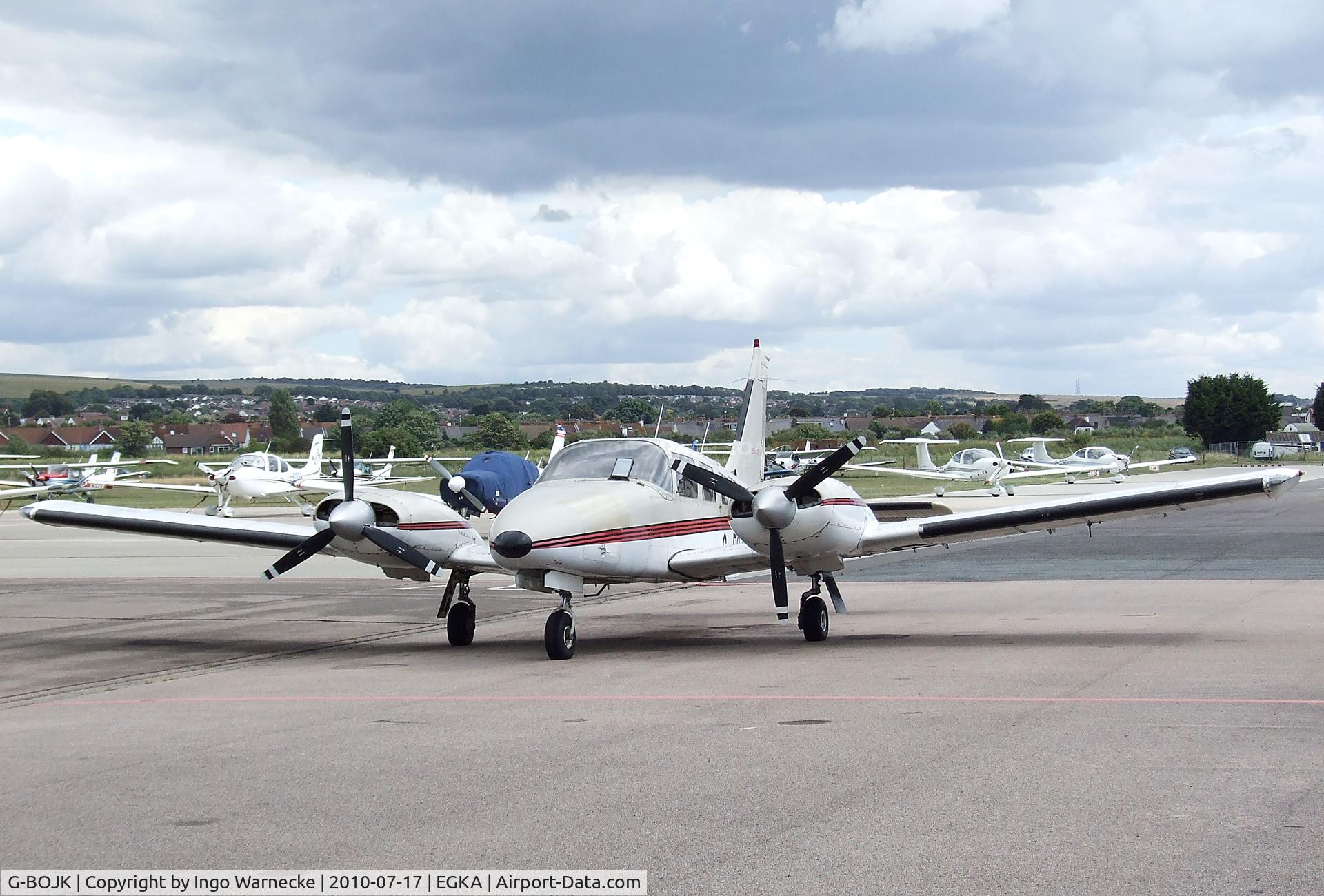 G-BOJK, 1986 Piper PA-34-220T Seneca III C/N 34-33020, Piper PA-34-220T Seneca III at Shoreham airport