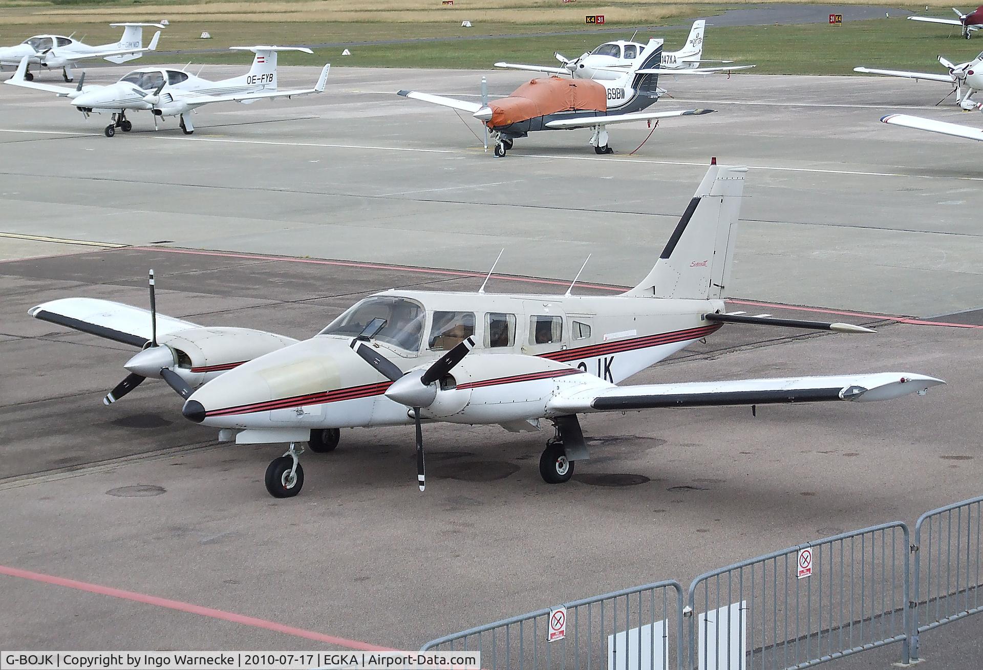 G-BOJK, 1986 Piper PA-34-220T Seneca III C/N 34-33020, Piper PA-34-220T Seneca III at Shoreham airport