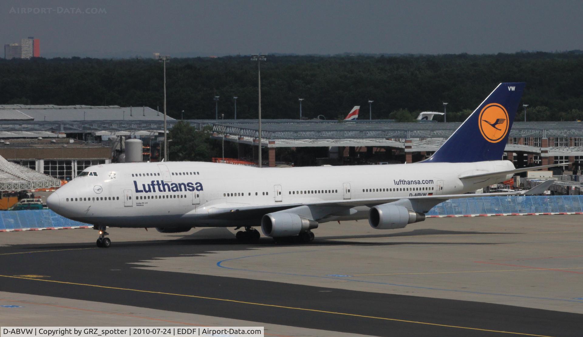 D-ABVW, 1999 Boeing 747-430 C/N 29493, ...