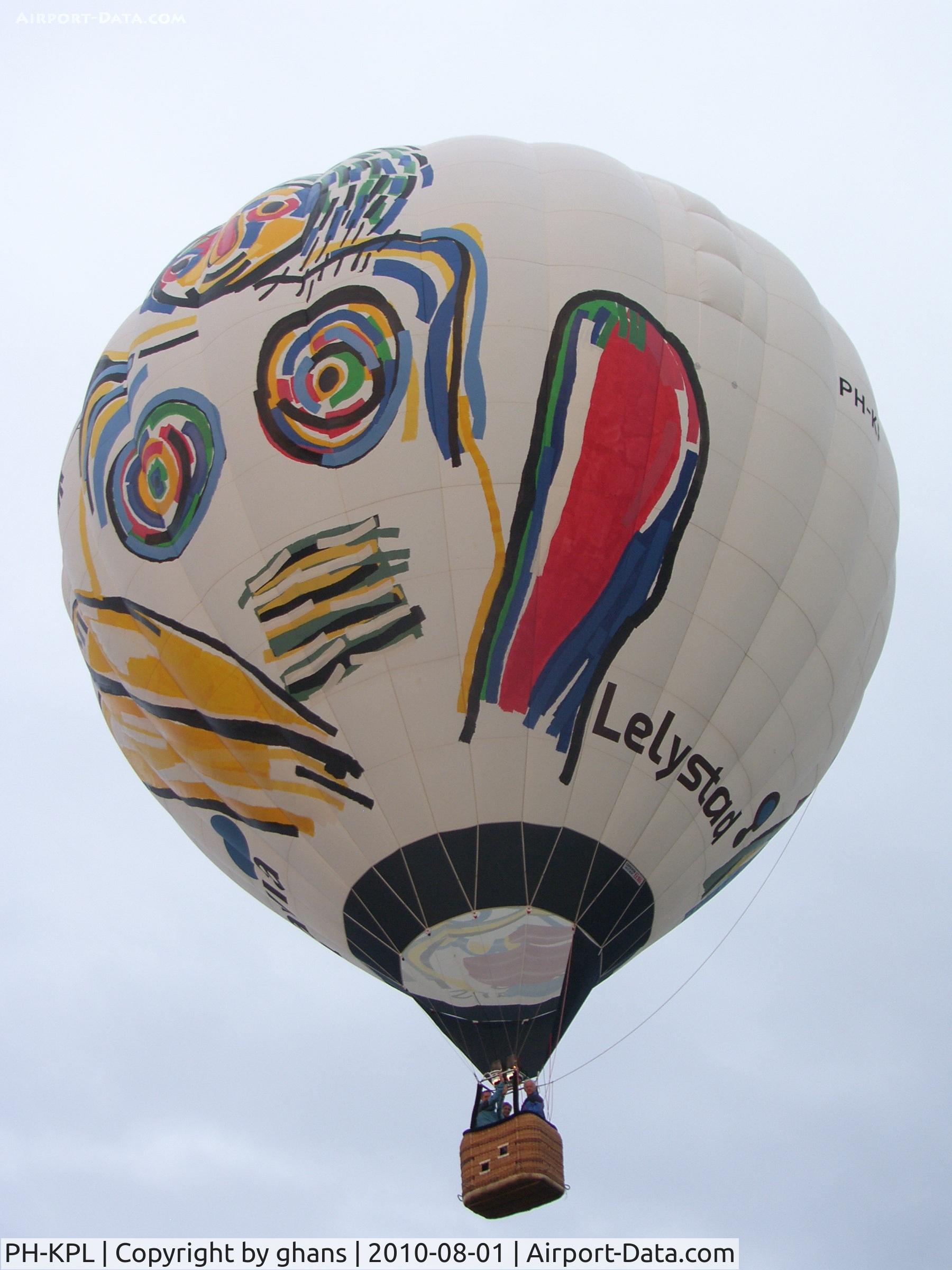 PH-KPL, 2010 Cameron Balloons Z-105 C/N 11436, @ Joure