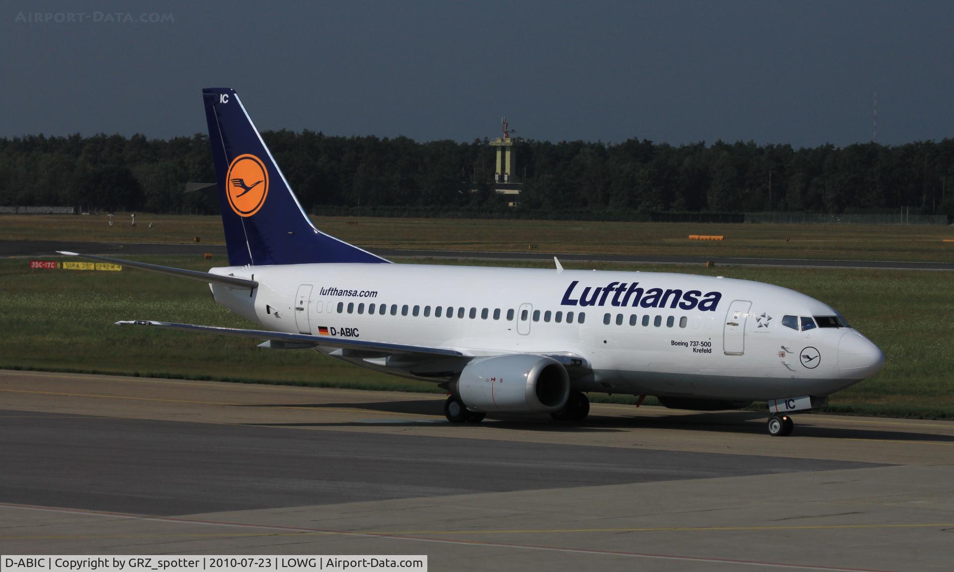 D-ABIC, 1990 Boeing 737-530 C/N 24817, ...