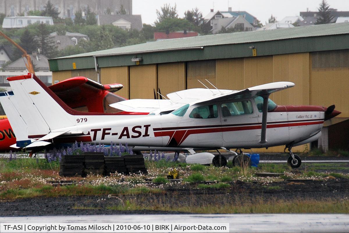 TF-ASI, Cessna 172RG  II Cutlass RG C/N 172RG-0500, 