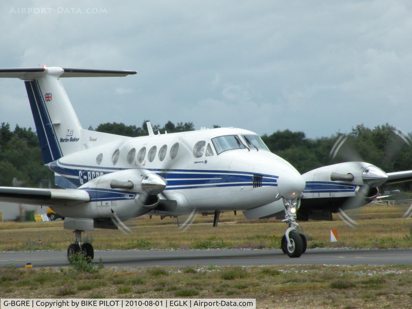 G-BGRE, 1979 Beech 200 Super King Air C/N BB-568, MARTIN-BAKER SUPER KING AIR TAXYING TO RWY 25