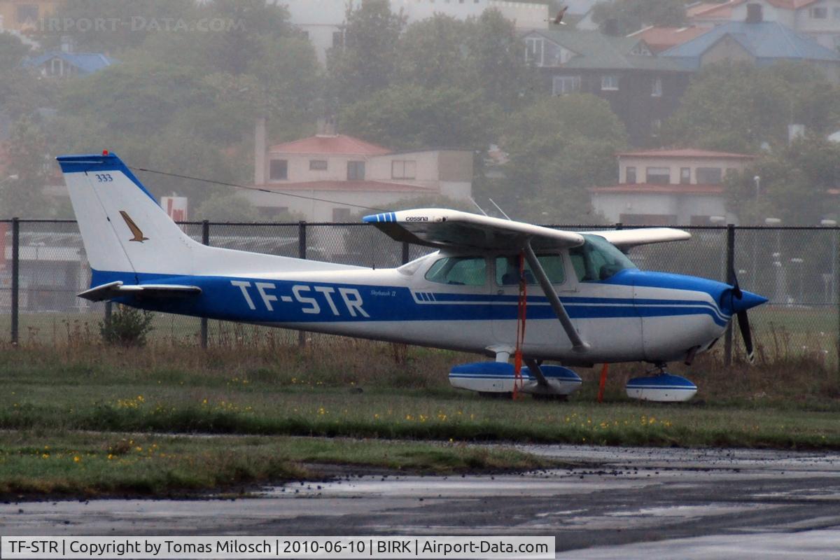TF-STR, 1975 Cessna 172M II C/N 172-64692, 