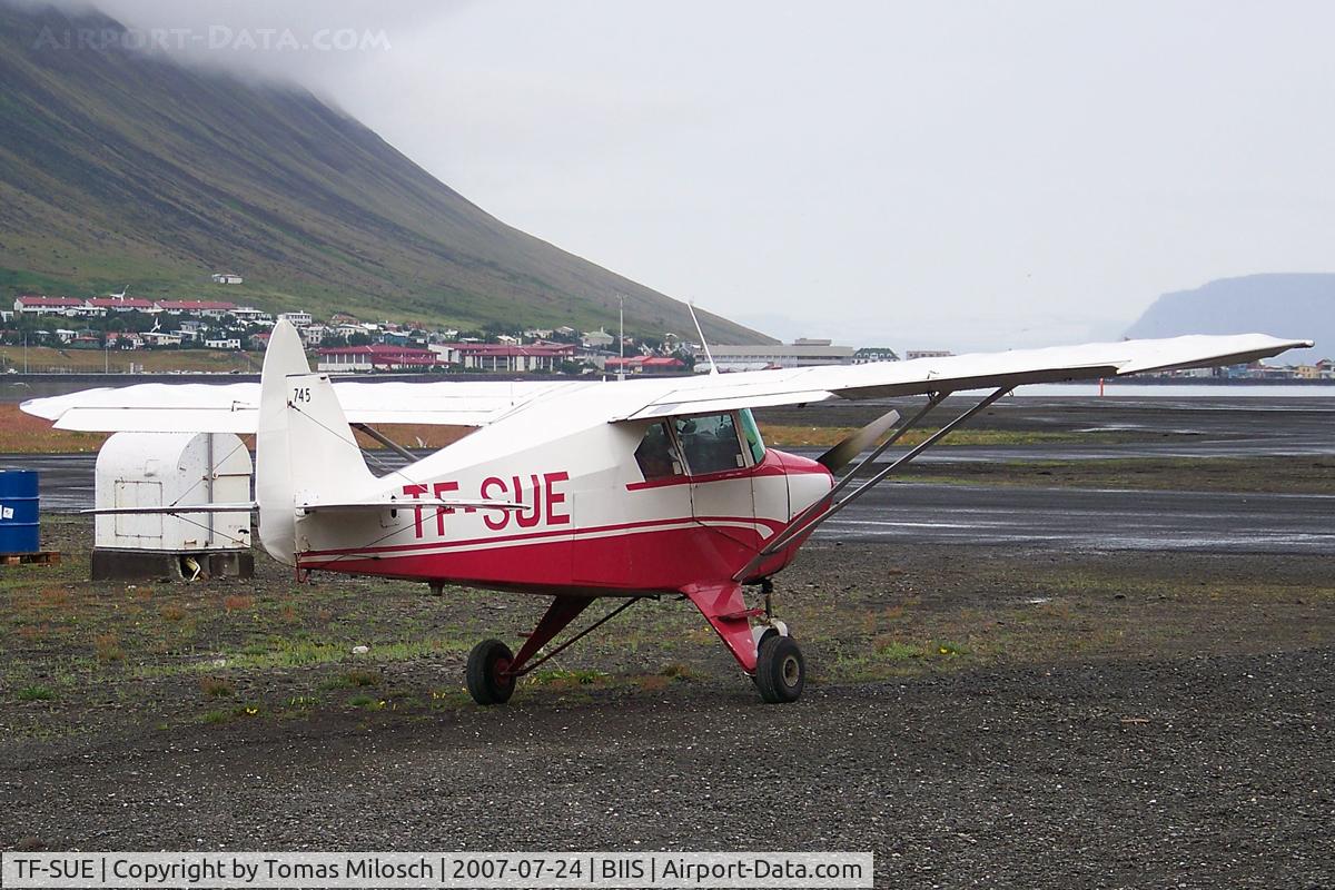TF-SUE, Piper PA-22-160 Tri Pacer C/N 22-5571, 
