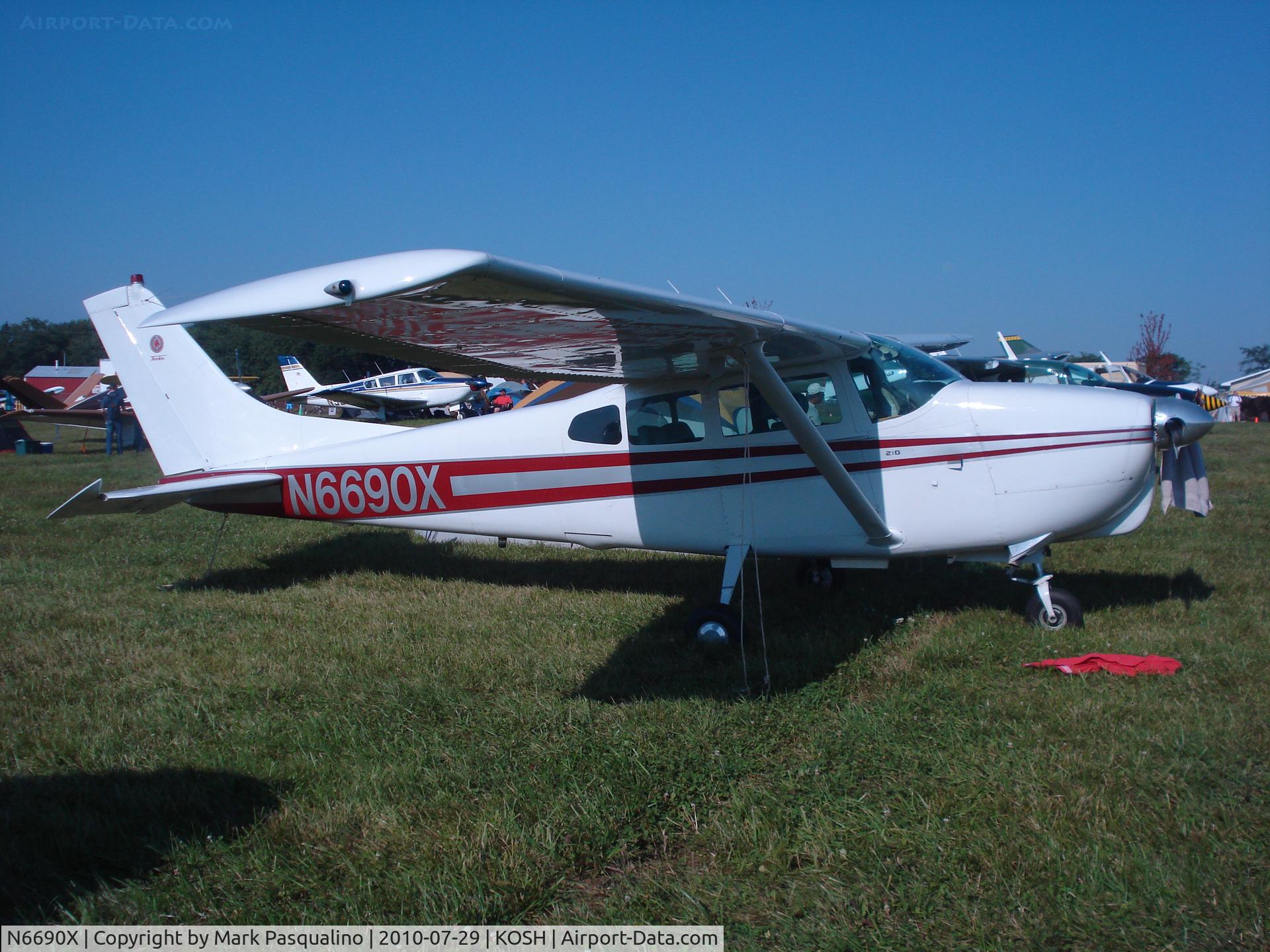 N6690X, 1961 Cessna 210A C/N 21057690, Cessna 210A