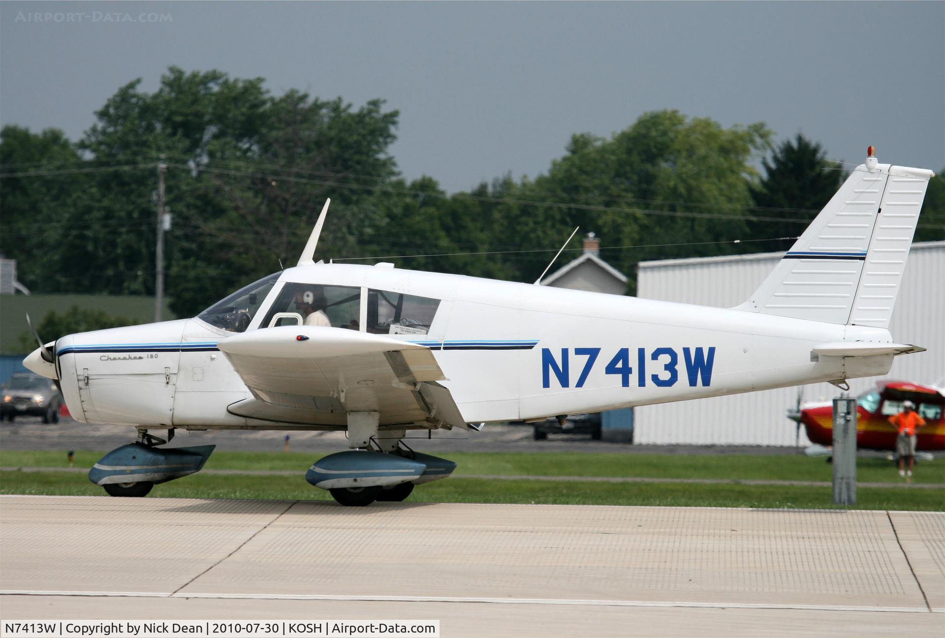 N7413W, 1963 Piper PA-28-180 C/N 28-1301, KOSH