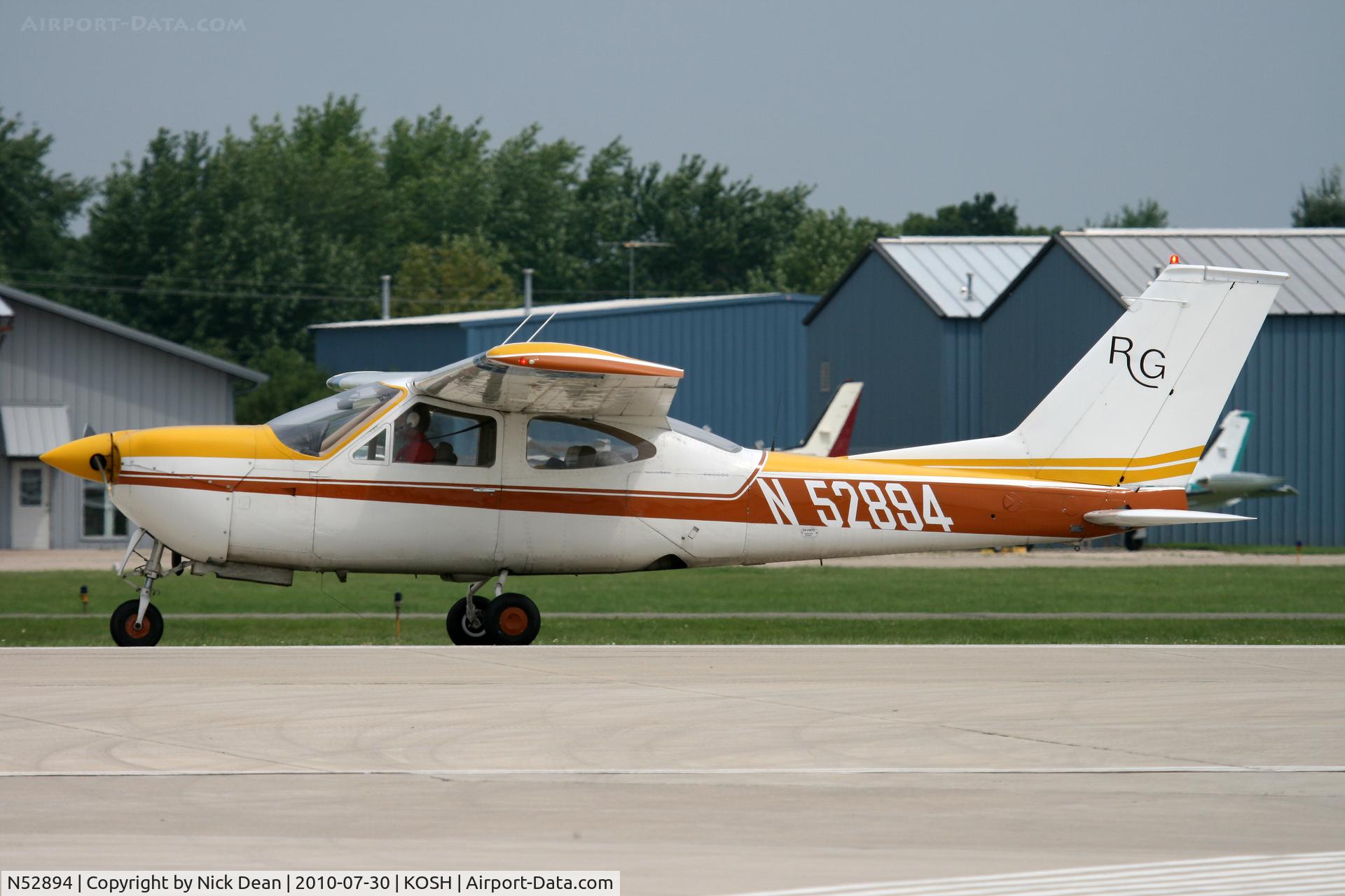 N52894, 1977 Cessna 177RG Cardinal C/N 177RG1302, KOSH