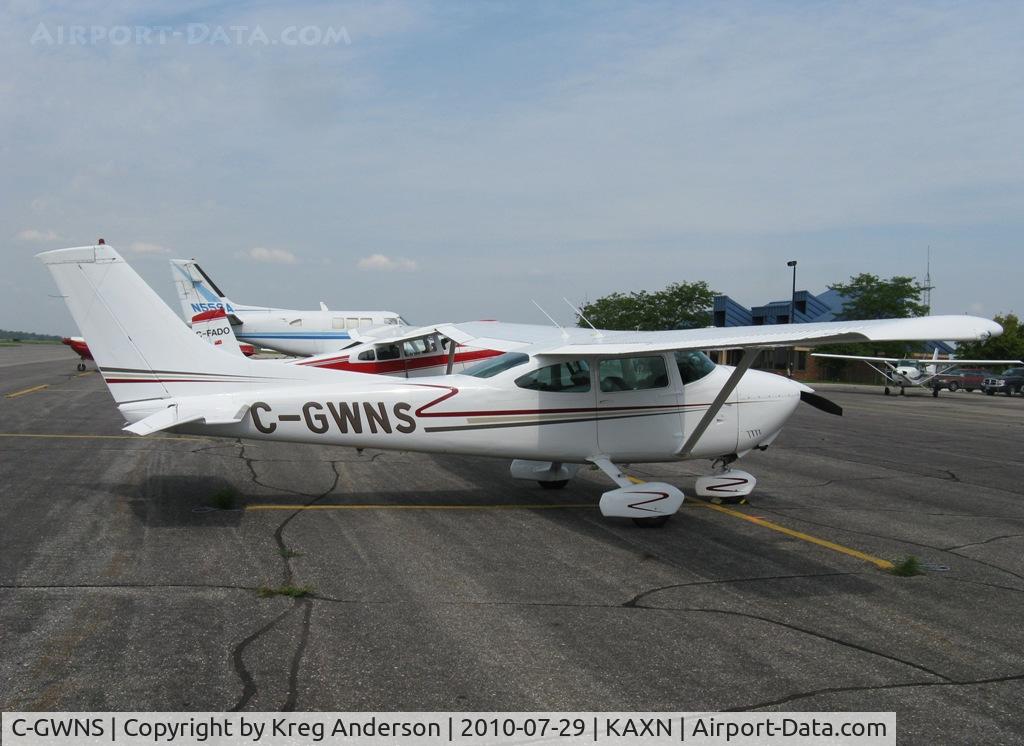 C-GWNS, 1976 Cessna F182PSkylane C/N F182-0025, Cessna F182P Skylane on the line.