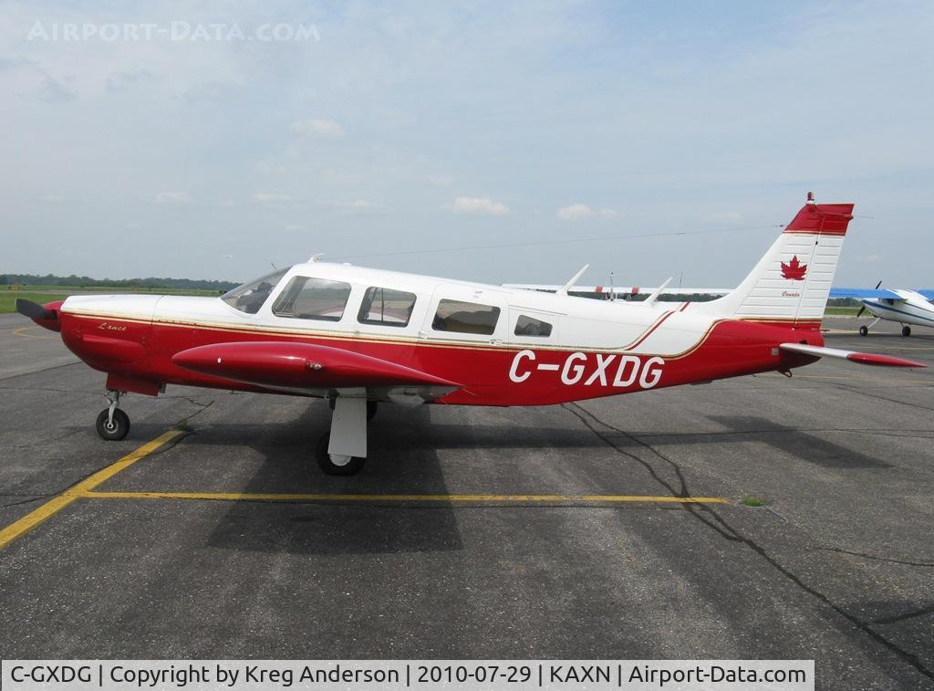 C-GXDG, 1976 Piper PA-32R-300 Cherokee Lance C/N 32R7680470, Piper PA-32R-300 Cherokee Six on the line.