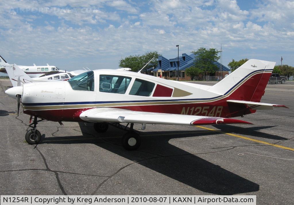 N1254R, 1966 Bellanca 14-19-3 Cruisair Senior C/N 4314, Bellanca 14-19-3 on the line.
