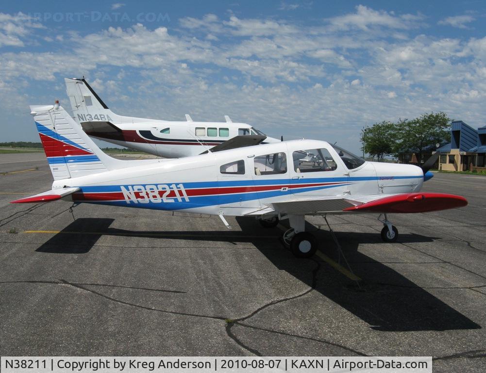 N38211, 1977 Piper PA-28-161 C/N 28-7716232, Piper PA-28-161 Warrior on the line.