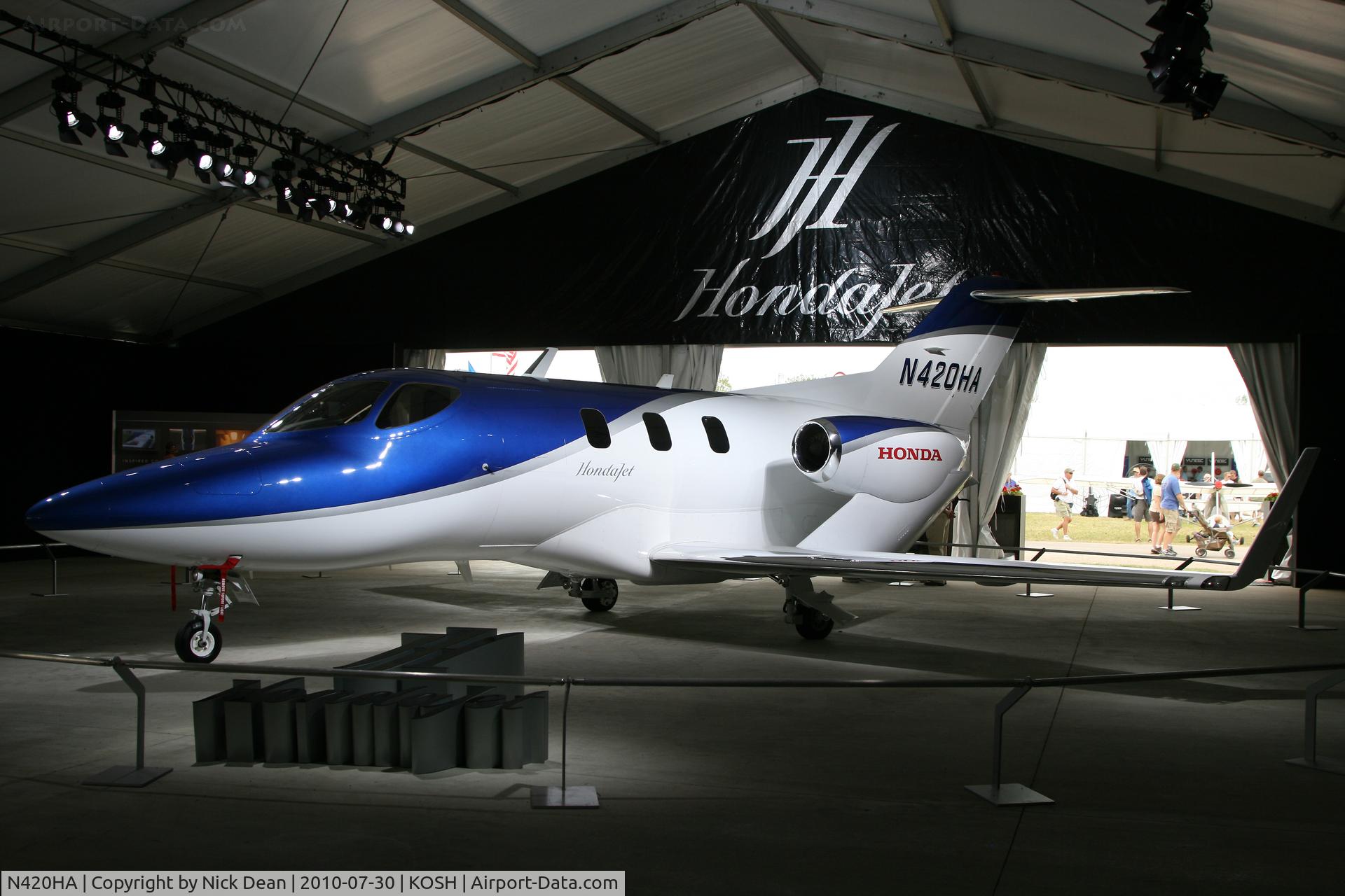 N420HA, 2003 Honda HA-420 HondaJet C/N P001, KOSH
