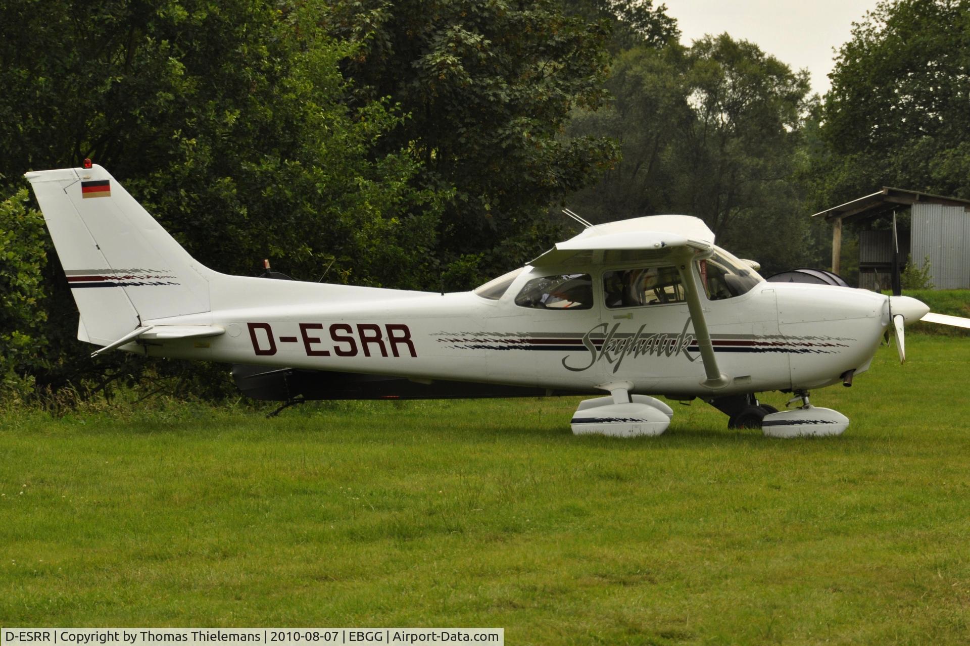 D-ESRR, 1997 Cessna 172R C/N 172-80212, Opendeurdag VZP 2010