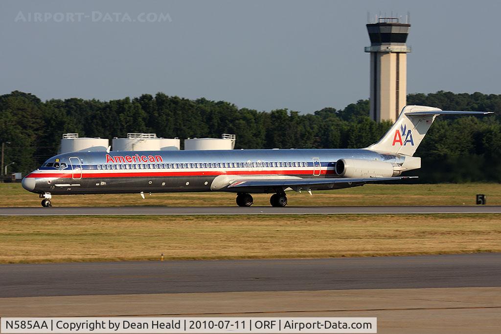 N585AA, 1991 McDonnell Douglas MD-82 (DC-9-82) C/N 53248, American Airlines N585AA (FLT AAL1187) on takeoff roll on RWY 5 enroute to Dallas/Fort Worth Int'l (KDFW).