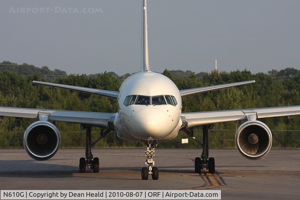 N610G, 1999 Boeing 757-22L C/N 29304, Comco N610G exiting RWY 5 after some confusion on which taxiway to use.