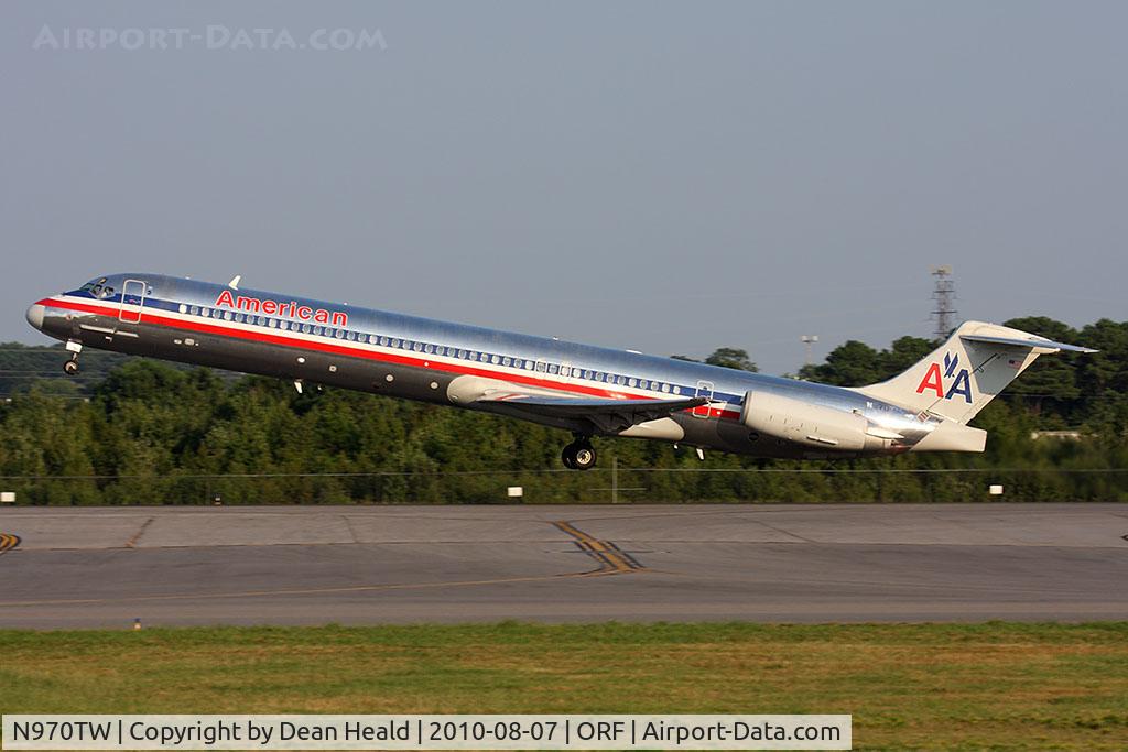 N970TW, 1999 McDonnell Douglas MD-83 (DC-9-83) C/N 53620, American Airlines N970TW (FLT AAL409) departing RWY 5 en route to Dallas/Fort Worth Int'l (KDFW).