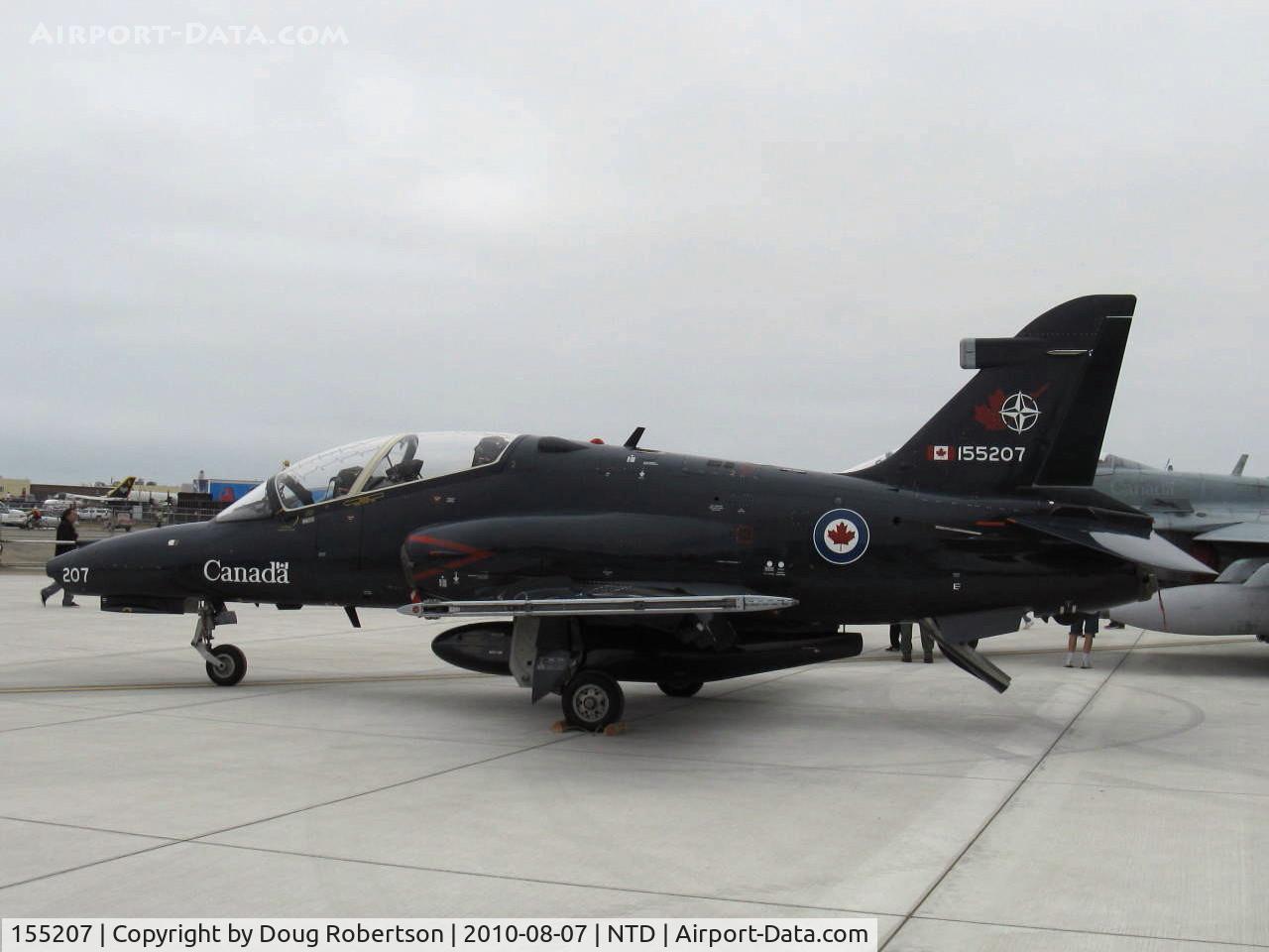 155207, 2000 BAE Systems CT-155 Hawk C/N IT015/701, BAE Systems Plc Mk115/CT-155 HAWK, one Adour Mk871 Turbofan 5,845 lb st, of 419 Squadron Canadian Forces. Canada initial procurement of 20 HAWKs commencing SerNo 155201-