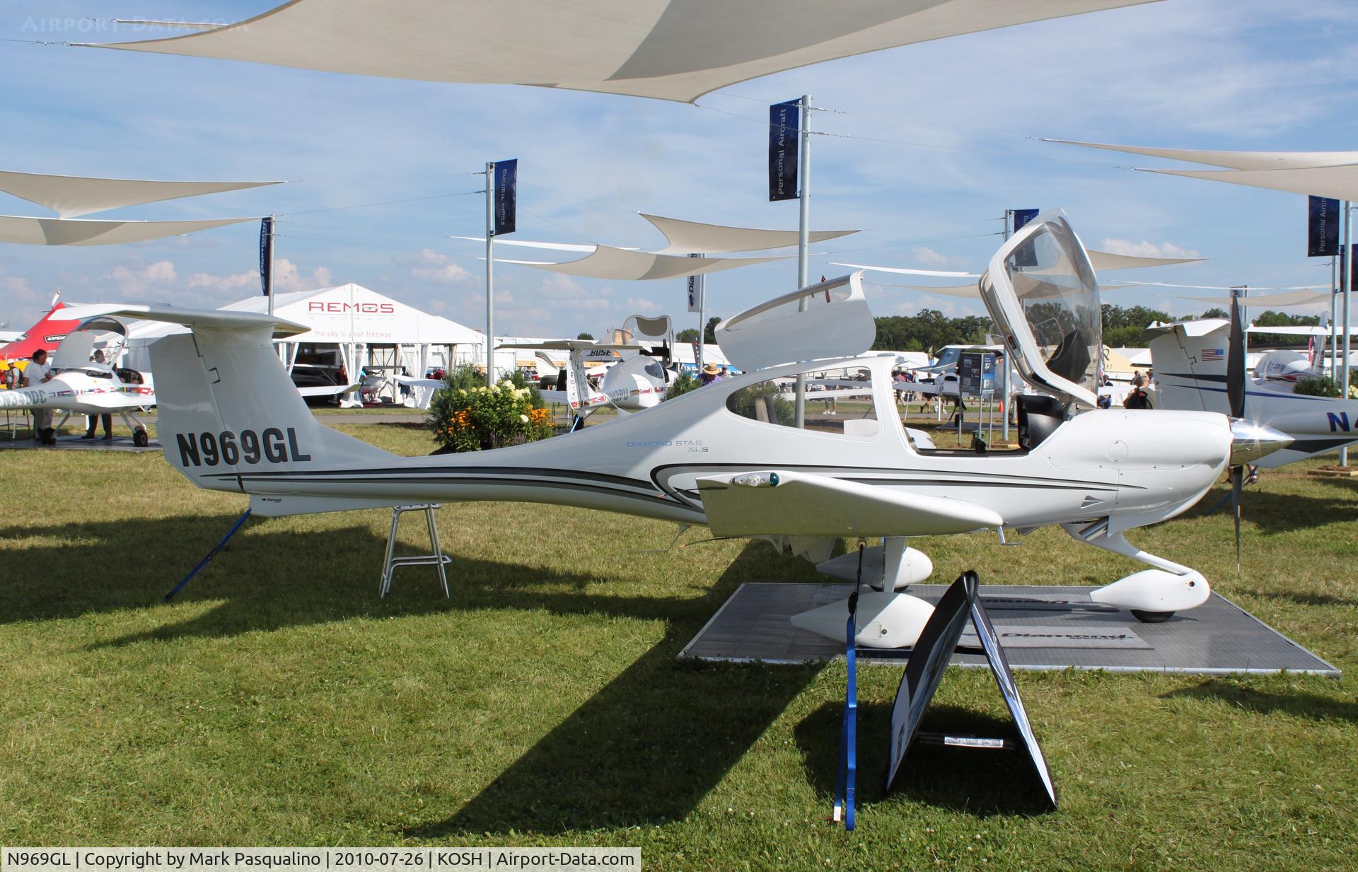 N969GL, Diamond DA-40 Diamond Star C/N 40.1069, DA 40