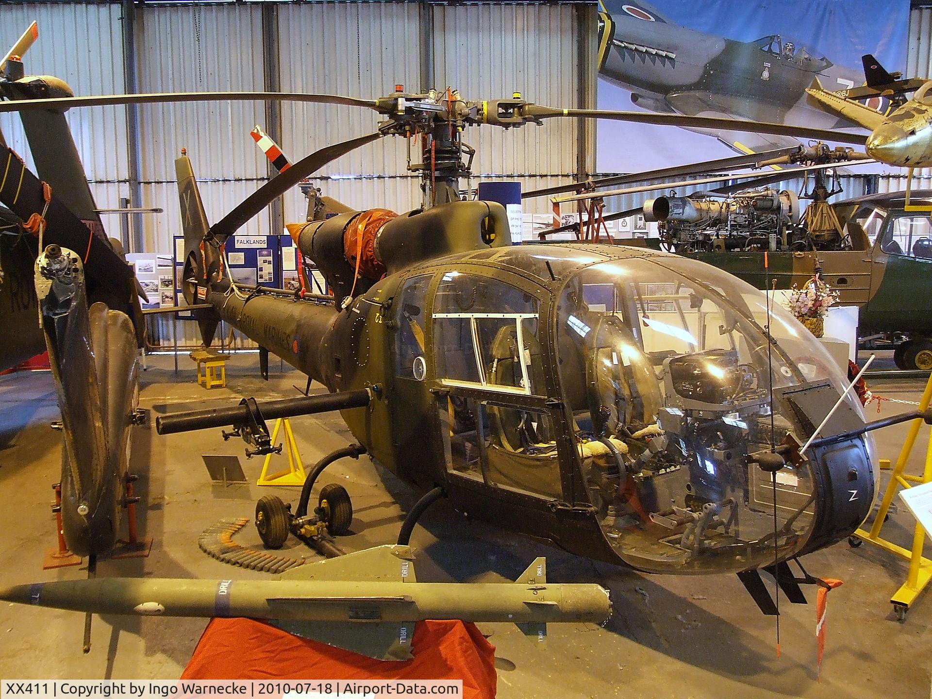 XX411, 1975 Westland SA-341B Gazelle AH1 C/N 1359, Sud Aviation (Westland) SA.341B Gazelle AH1 at the AeroVenture, Doncaster