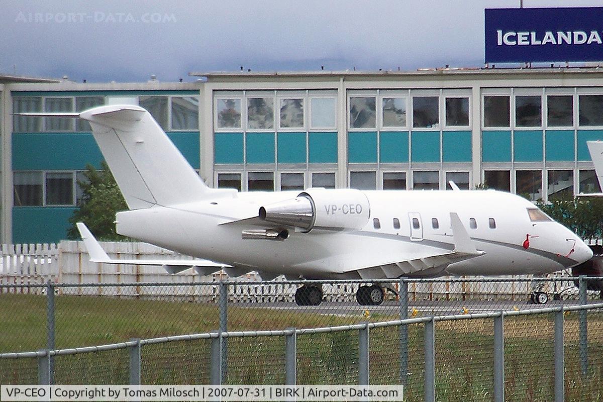 VP-CEO, 2002 Canadair Challenger 604 (CL-600-2B16) C/N 5539, 