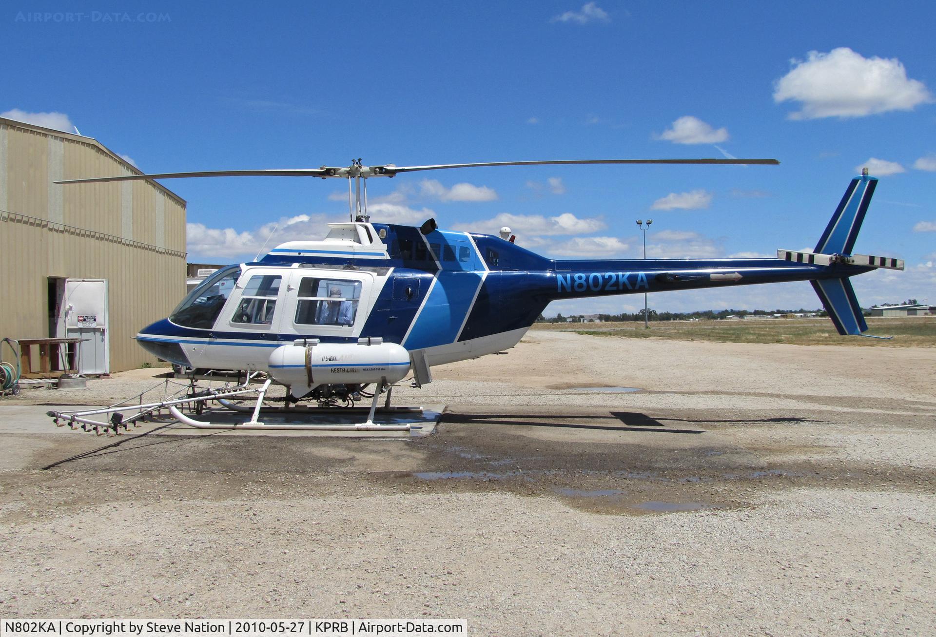 N802KA, 1999 Bell 206B C/N 1664, 1999 Bell 206B sprayer of Sinton Helicopters up from Camarillo, CA for maintenance checks