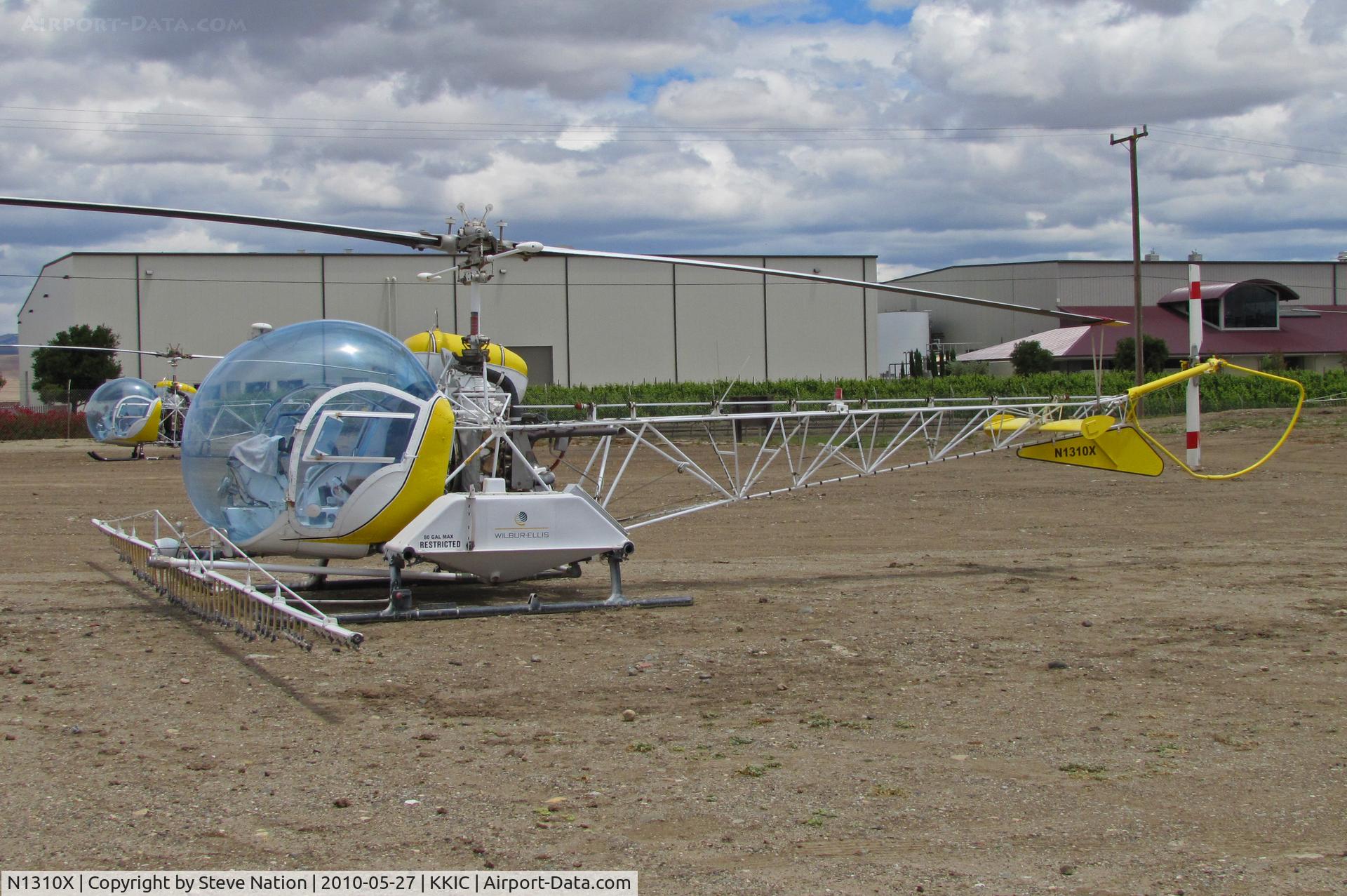 N1310X, 1966 Bell 47G-5 C/N 7814, 1966 Bell 47G-5 sprayer in 