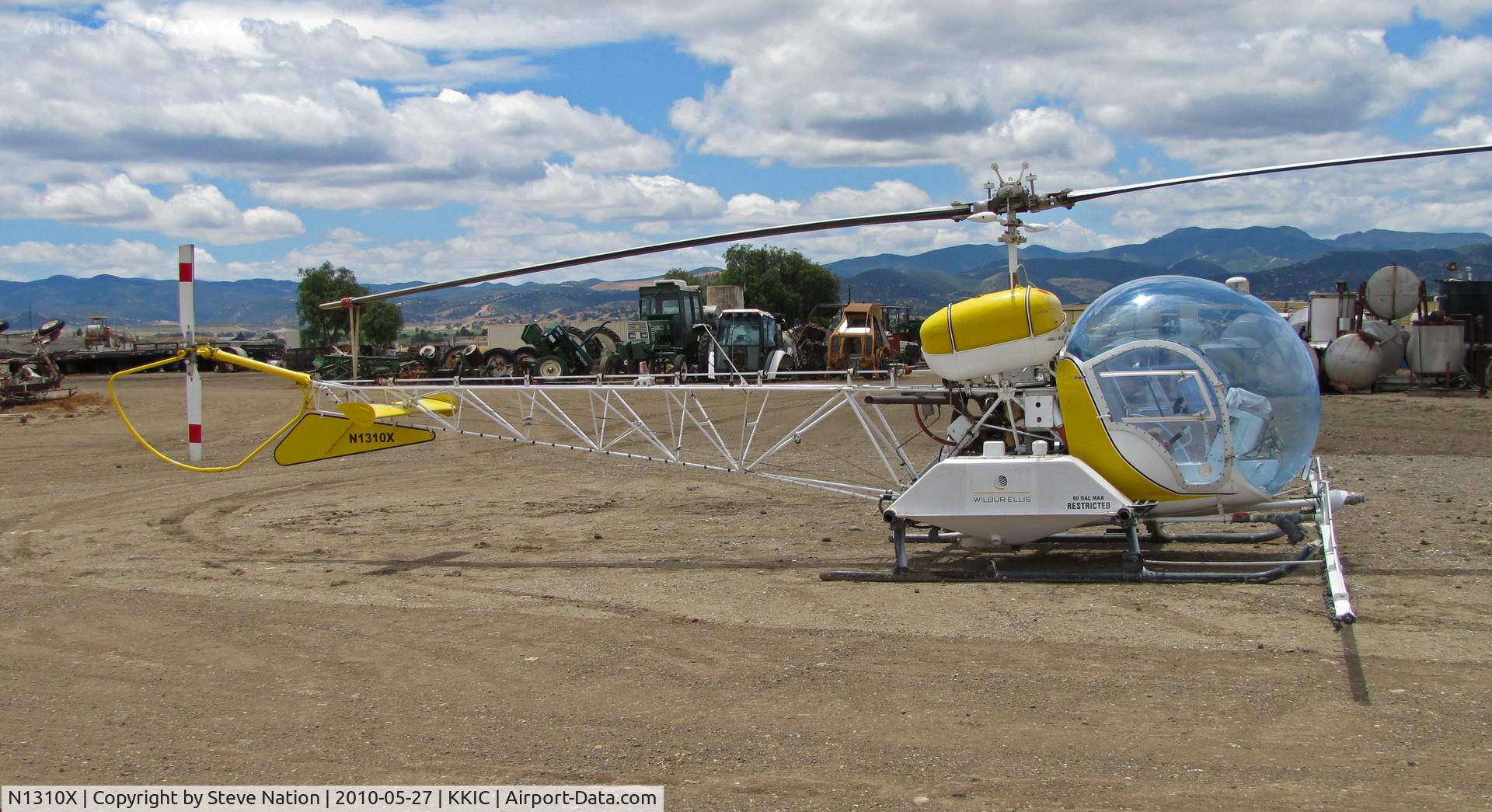N1310X, 1966 Bell 47G-5 C/N 7814, Wilbur-Ellis (ex Soilserv) Bell 47G-5 with new titles and spray gear