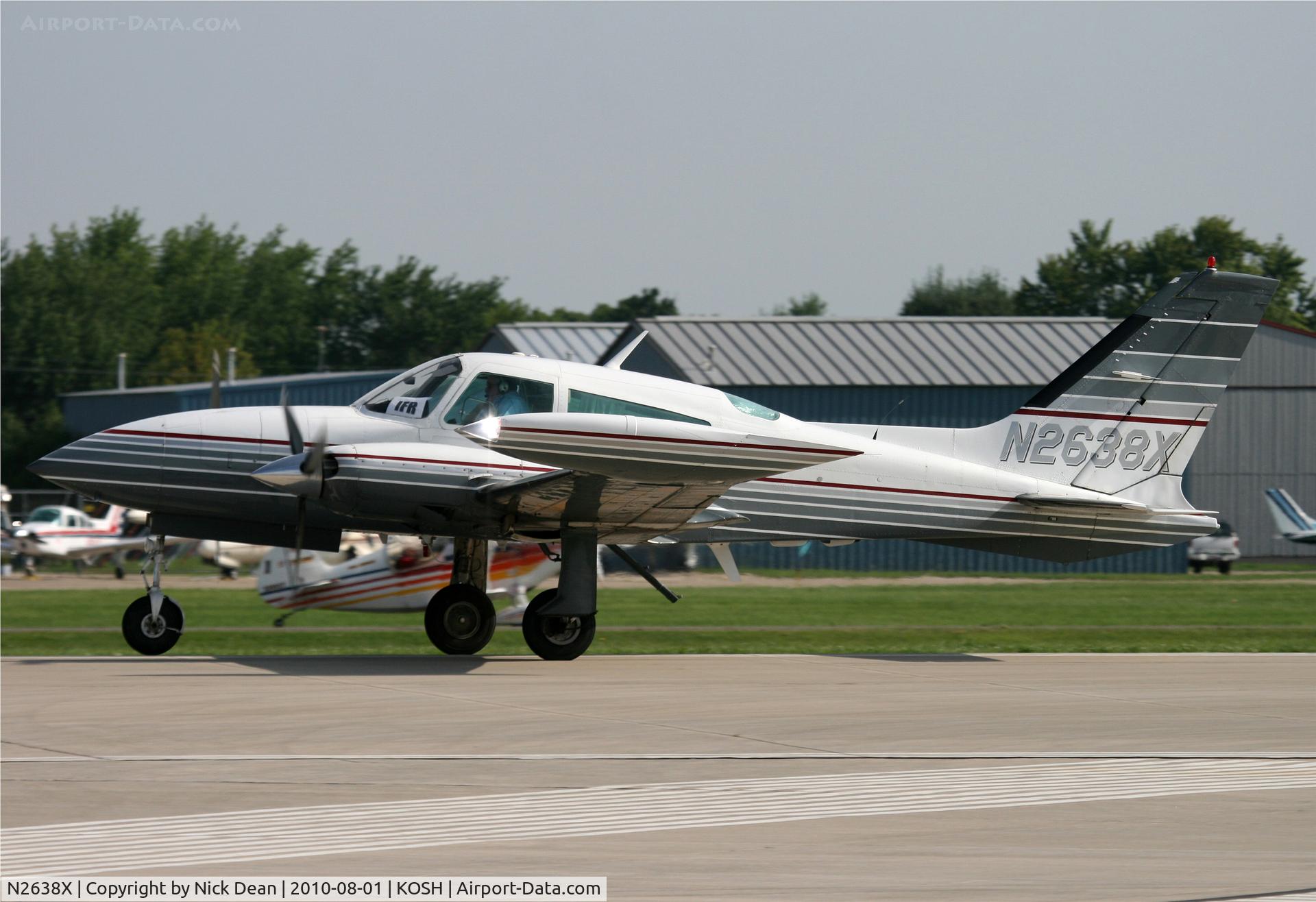 N2638X, 1979 Cessna T310R C/N 310R1666, KOSH